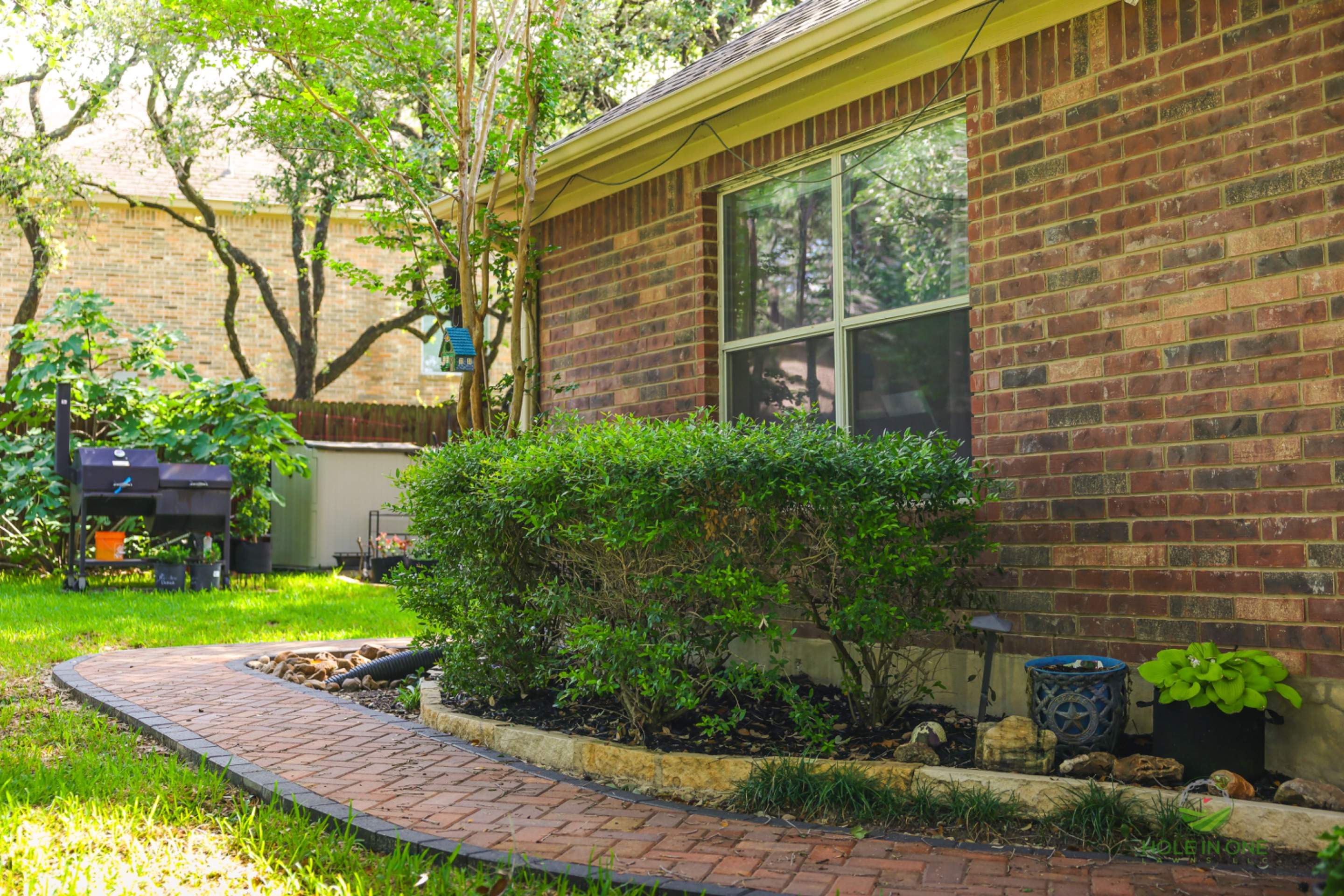 Big Springs, San Antonio TX by Hole In One Lawns, LLC