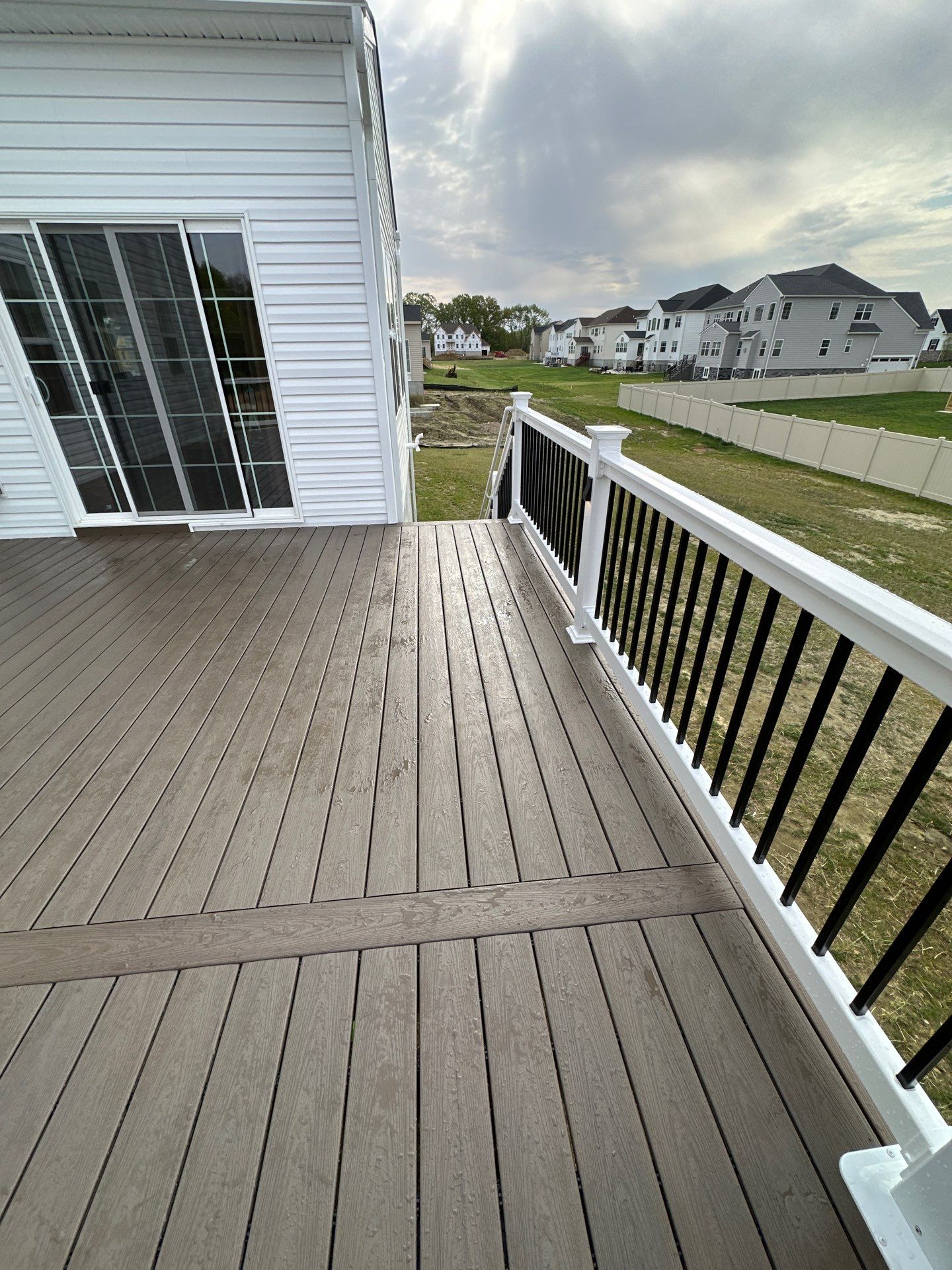 New deck + Manual Louvered Pergola by deck guardian