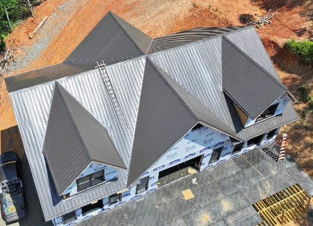 Knox Residence by Omnia Roofing