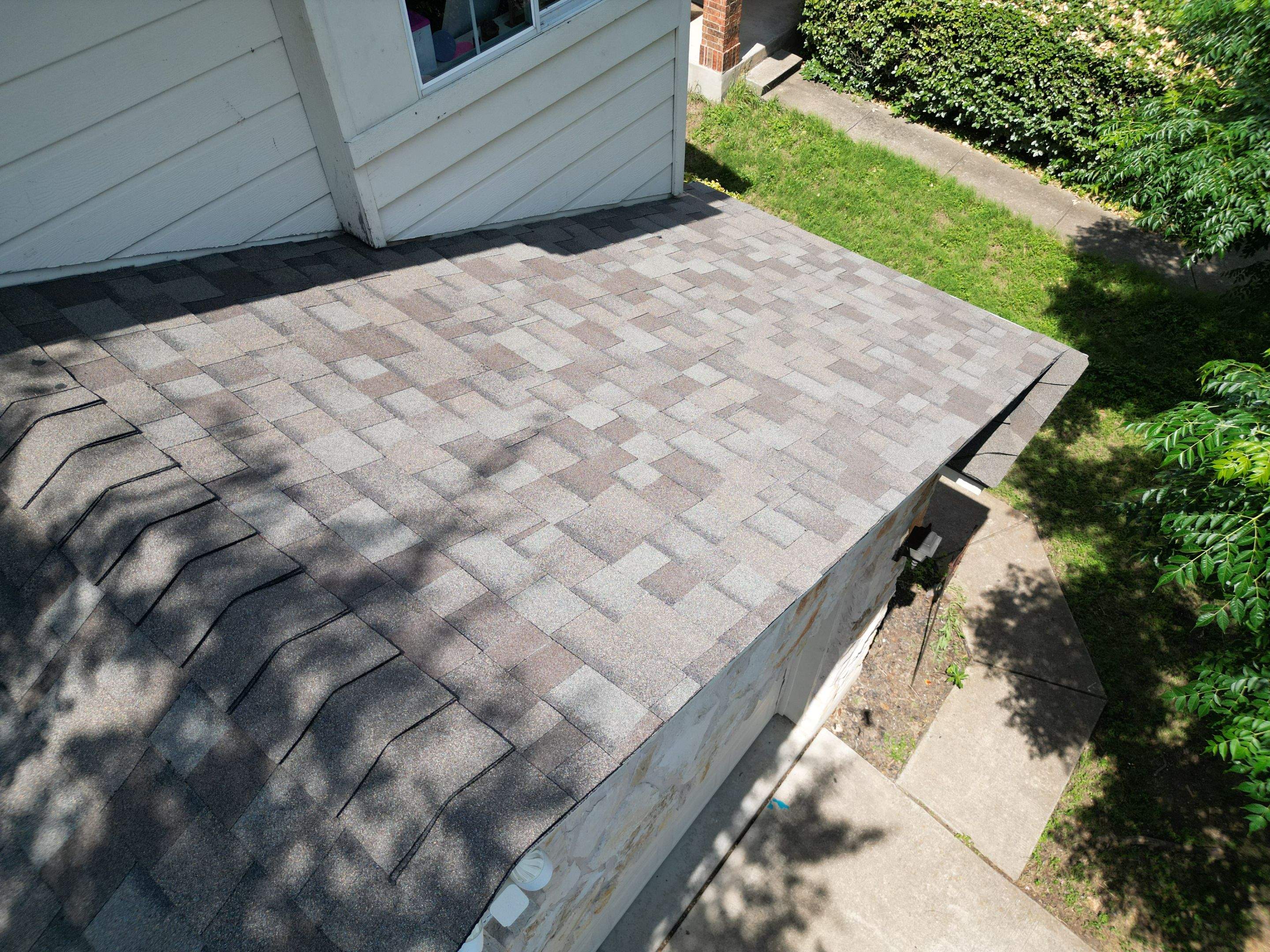 Driftwood - Owens Corning TruDefinition Duration by RoofsOnly.com