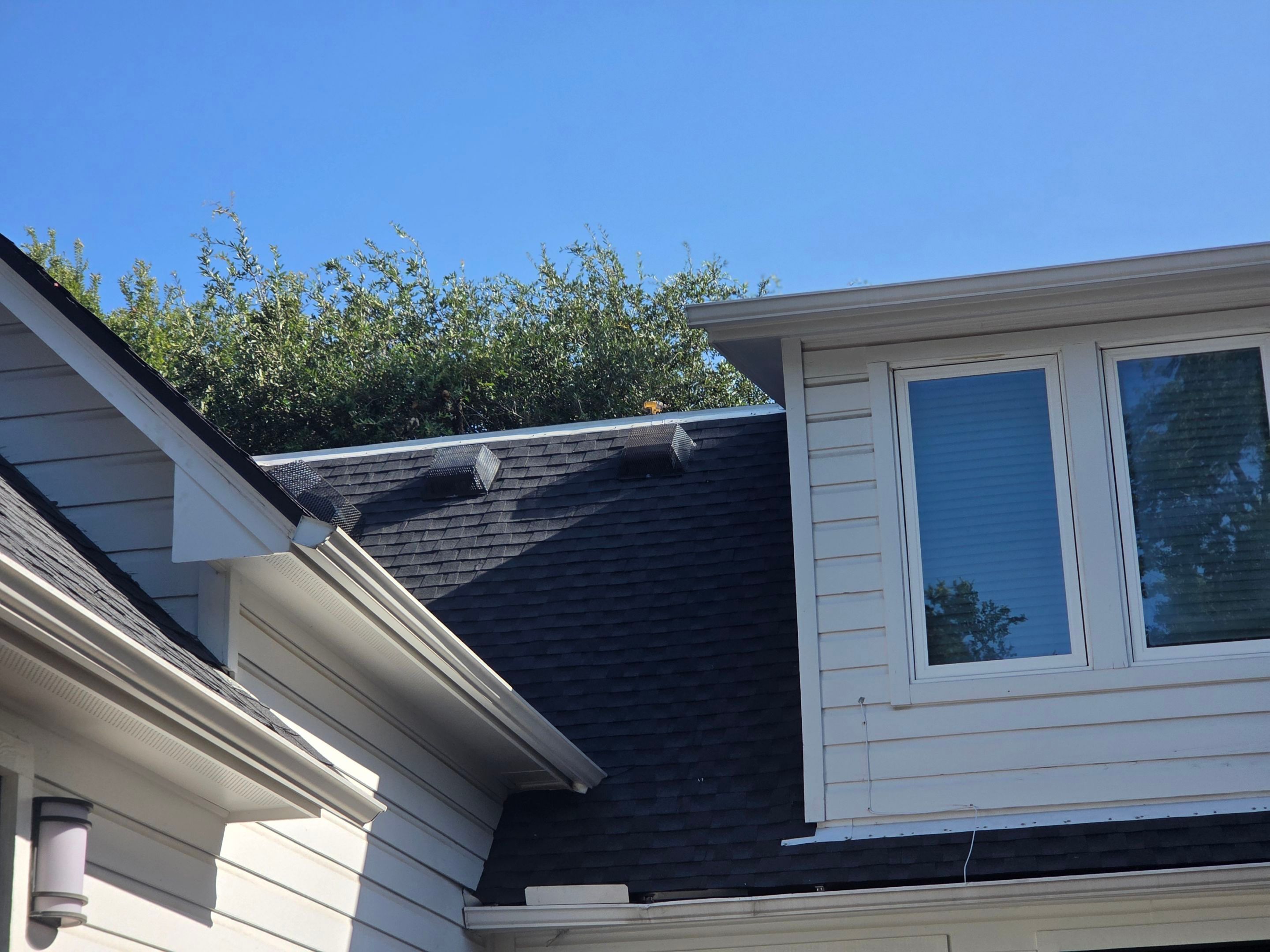 Charcoal - GAF Timberline HDZ by RoofsOnly.com