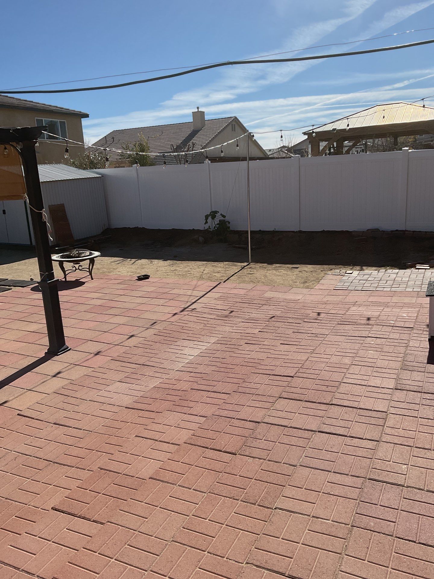 Fence Installation using Vinyl by Fence Guys Inc.