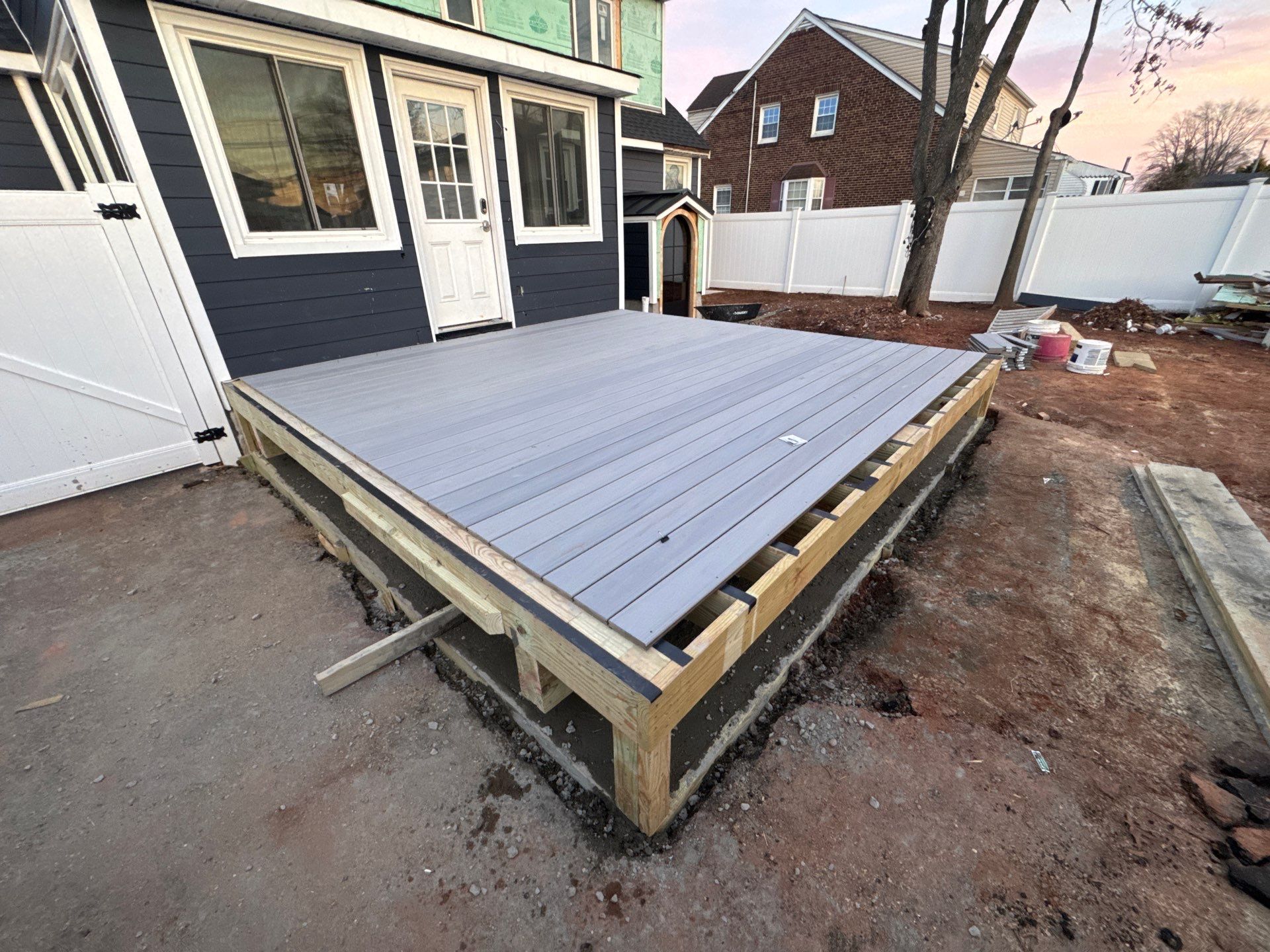 New Deck in Carteret, New Jersey by deck guardian