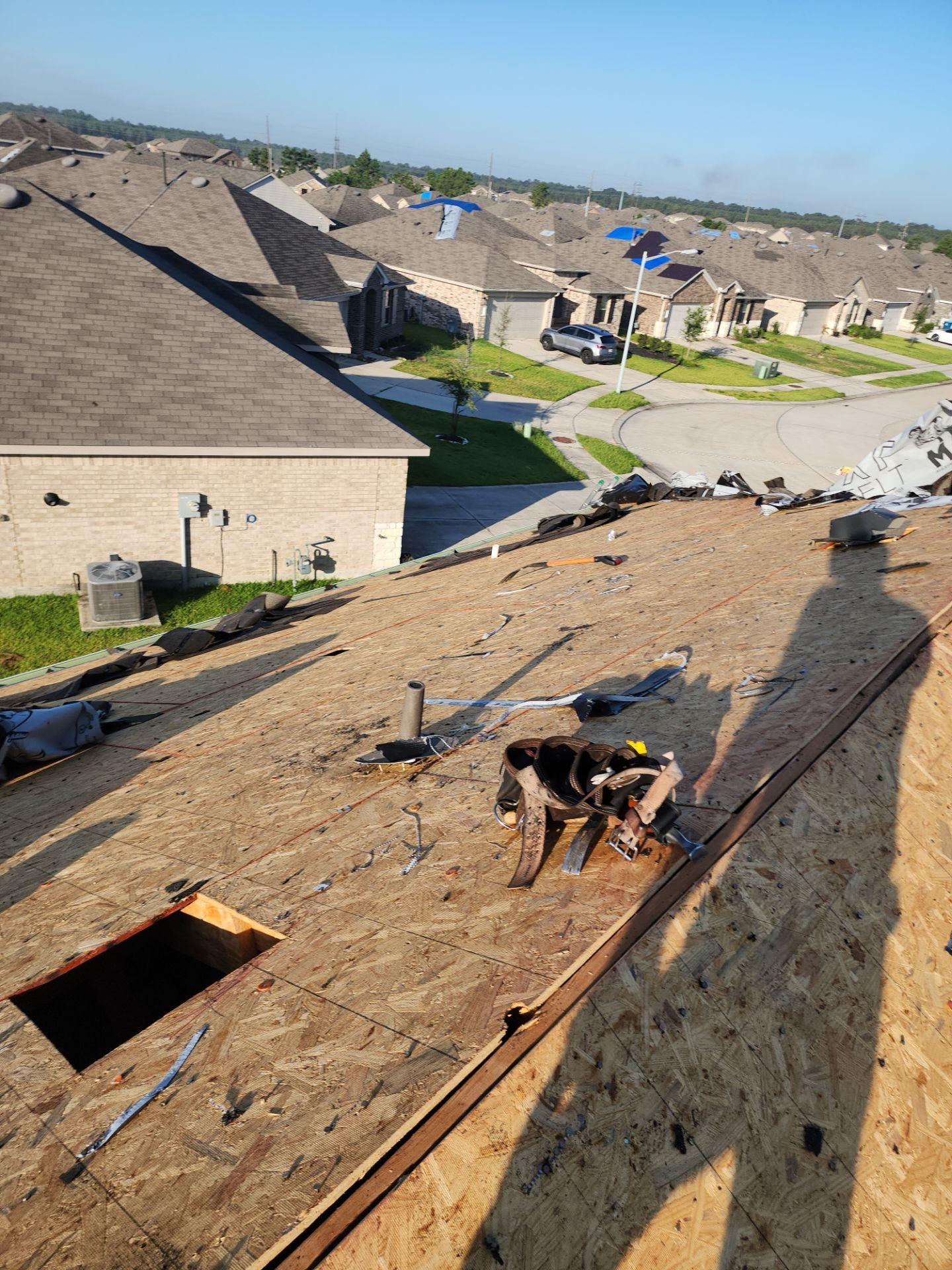 Residential Roofing Installation using Owen's Corning Duration (Lifetime) Shingles by Roof Repair Company