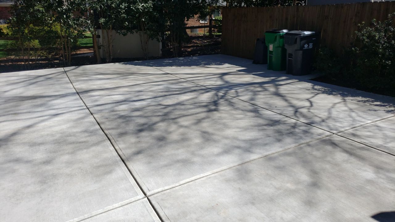 House Wash using cleaner by G&H Home Tech Pros LLC