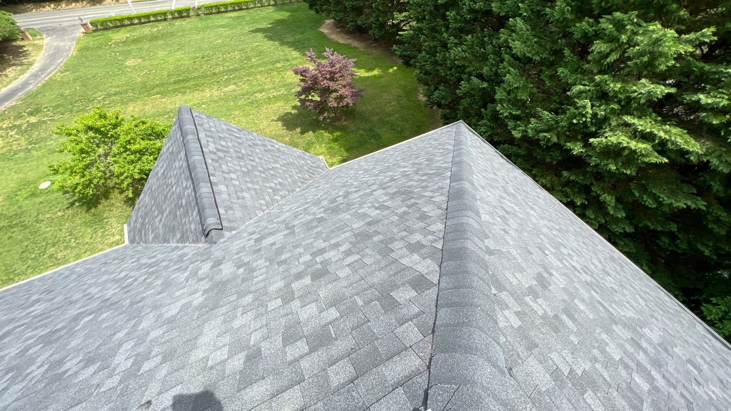 Clifton - CertainTeed Landmark Charcoal Black by RM Banning, Inc.