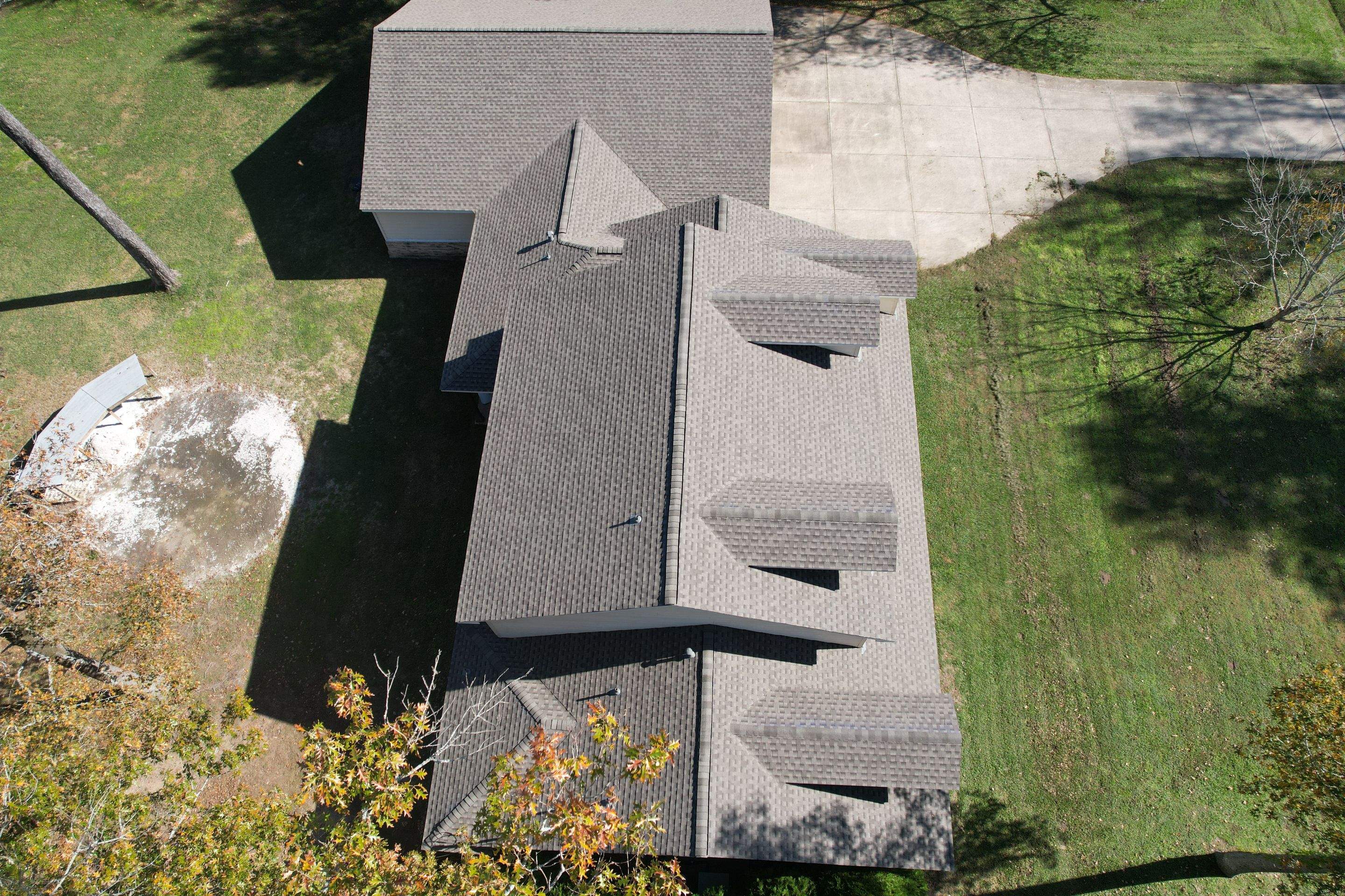 GAF Timberline HDZ Weathered Wood by STX Roofing