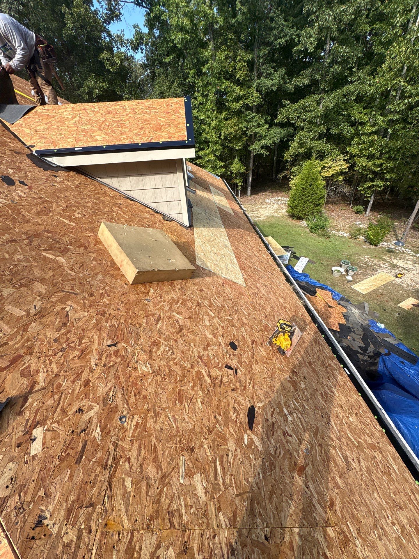 Asphalt Roof Replacement in Gadsden by NANOROOF Alabama