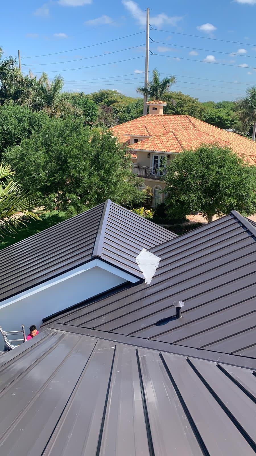 Metal Roof - Galvalume - Dark Bronze by Istueta Roofing