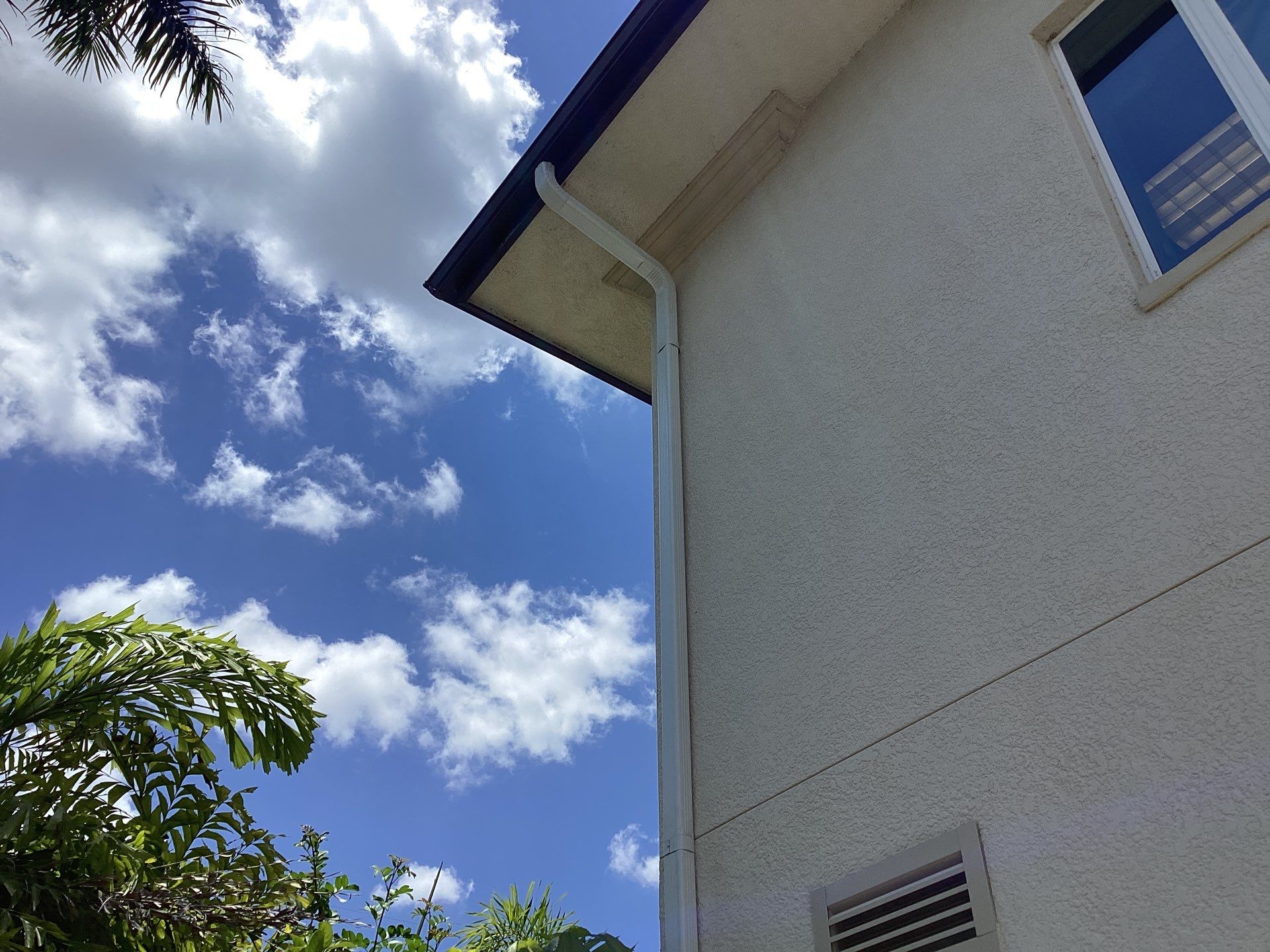 Musket Brown Seamless Gutters using Musket Brown Seamless Gutters in Capen Coral FL by Gutter Professors