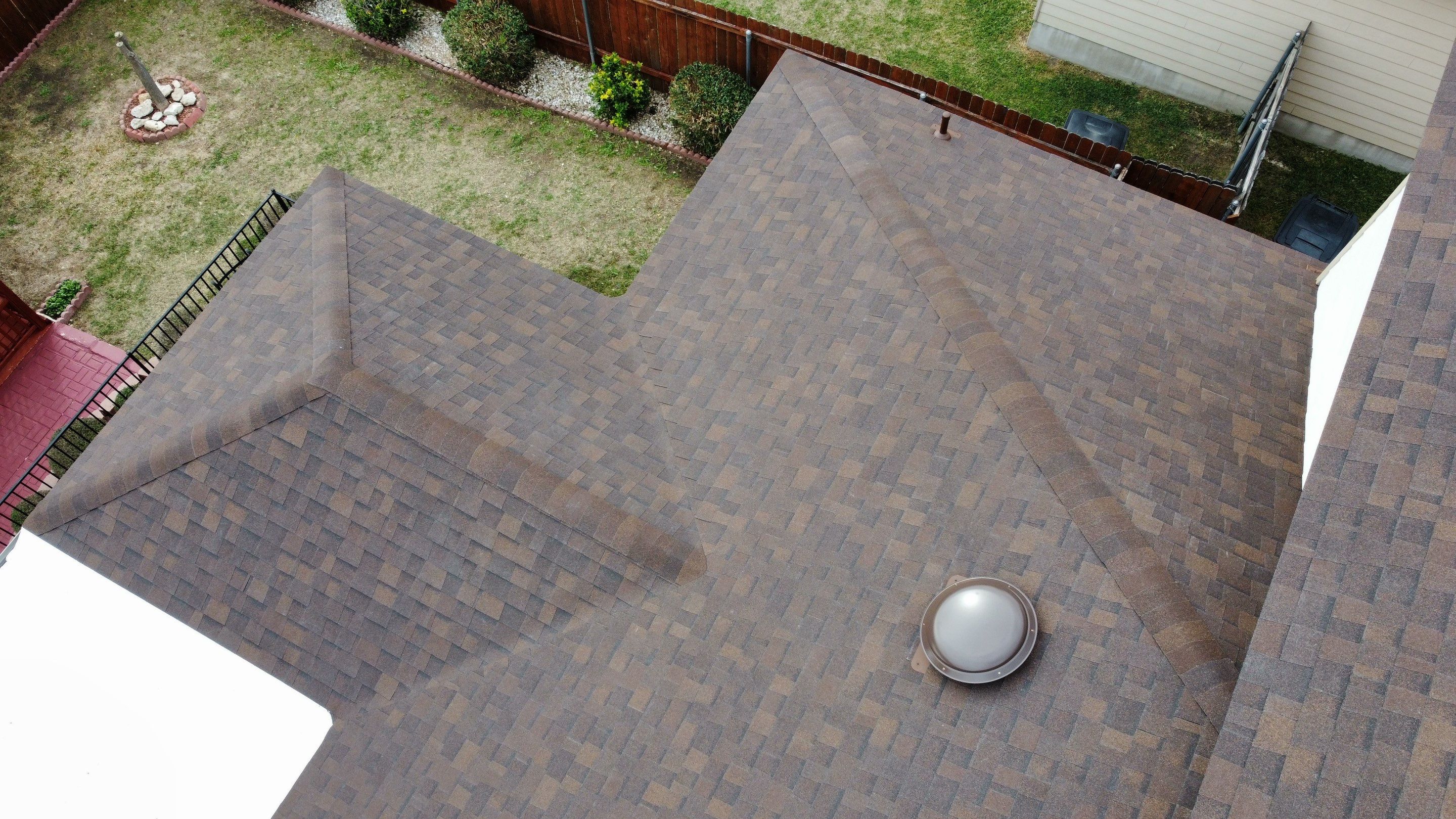 Residential Roofing Installation using Owens Corning Oakridge by Kstylez Roofing & Construction
