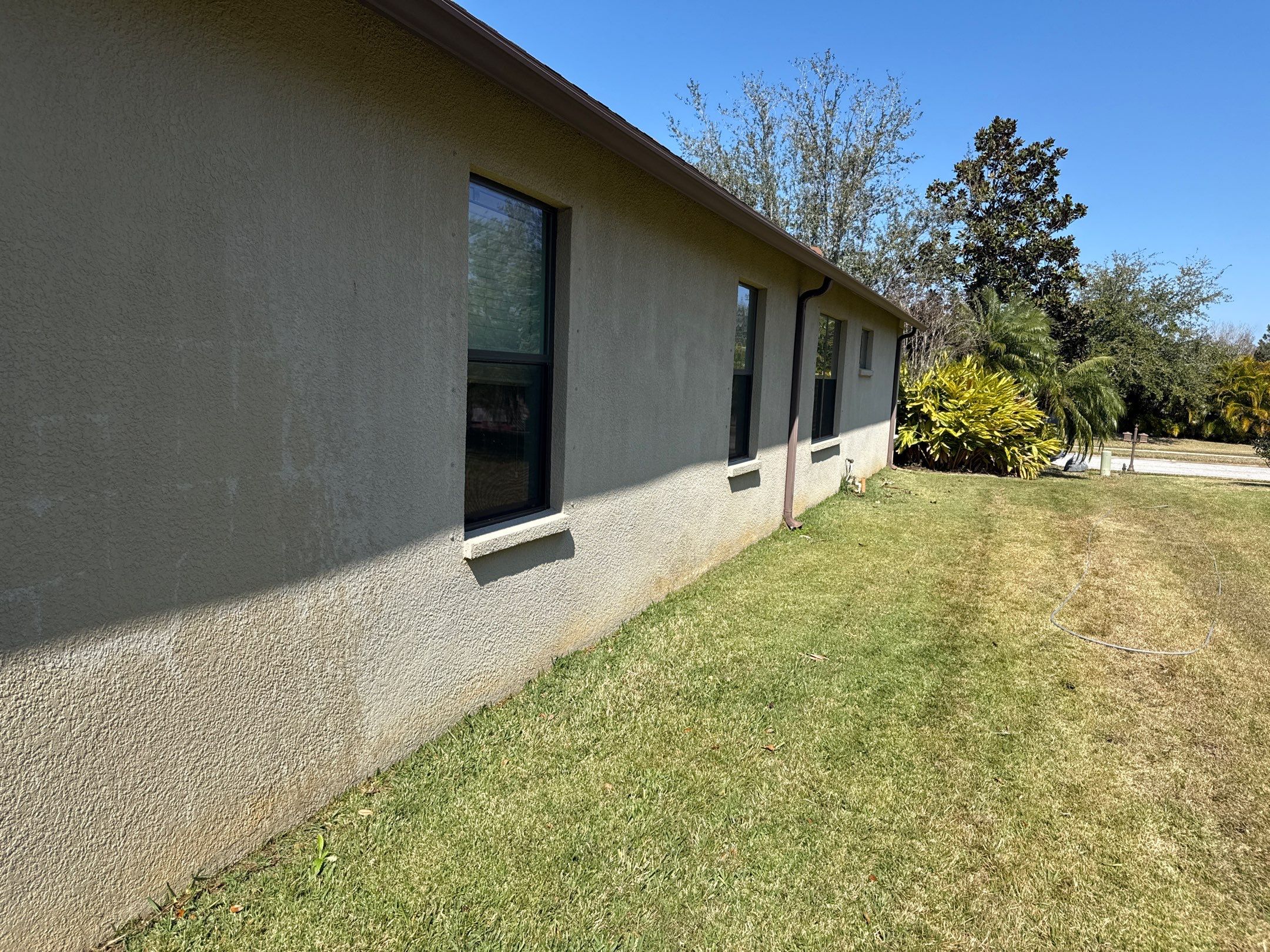 House Wash, Fence Cleaning & Driveway Cleaning in Lexington – Parrish, FL by Sunshine AquaWash