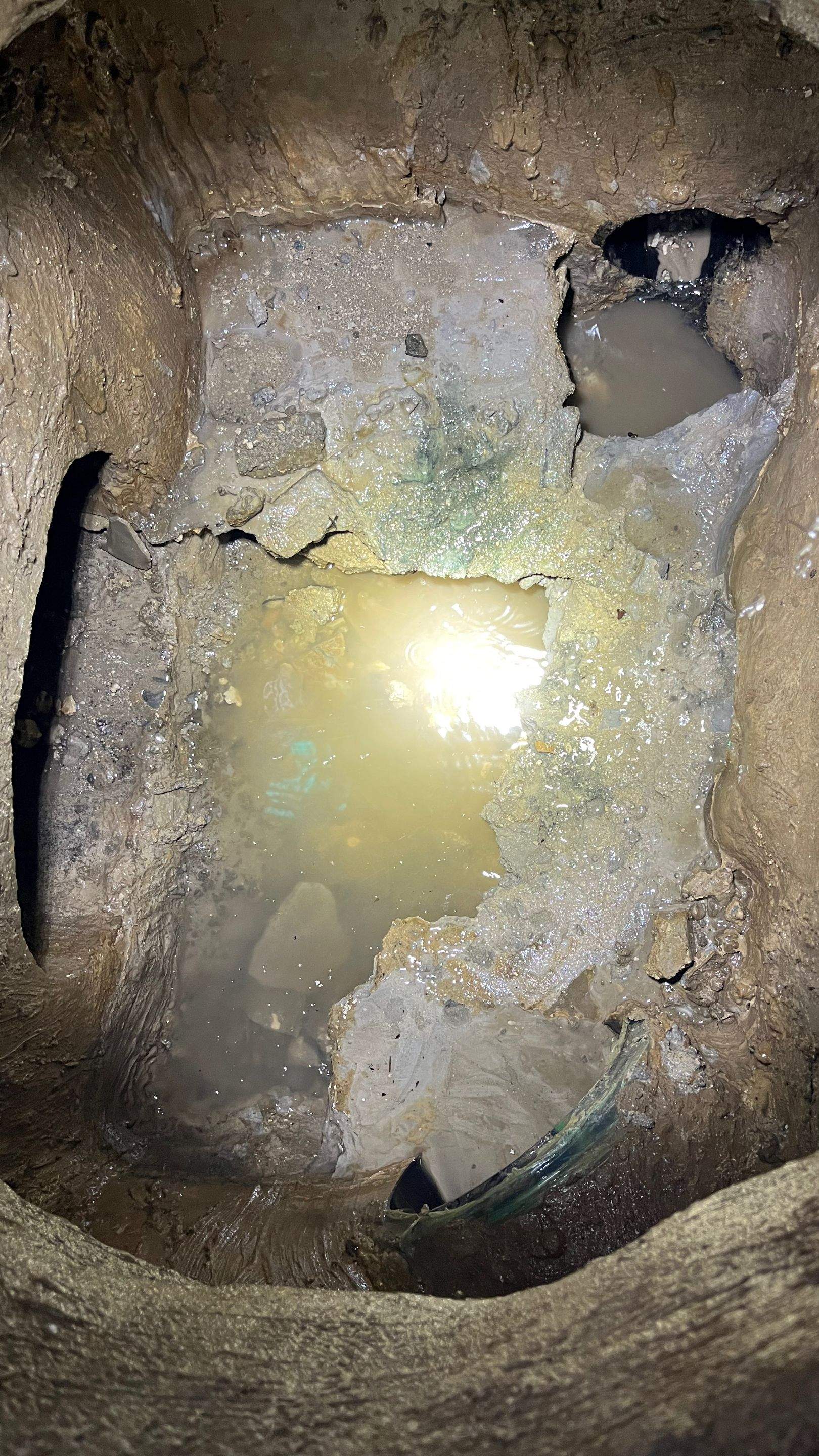 Ritz-Carlton S. Pool Deck & S. Service Rd Drain Cleaning by APS Power & Water