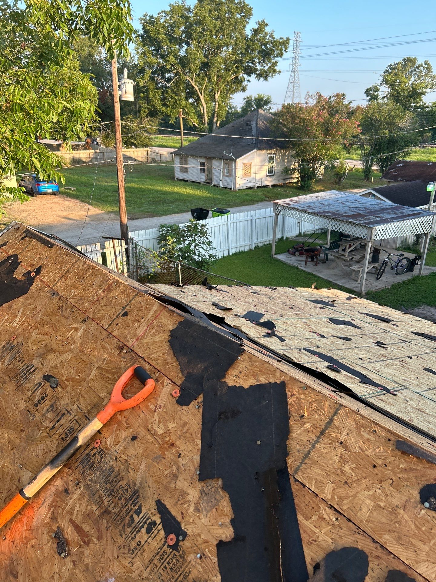 Residential Roofing Installation using Owen's Corning Duration (Lifetime) Shingles by Roof Repair Company