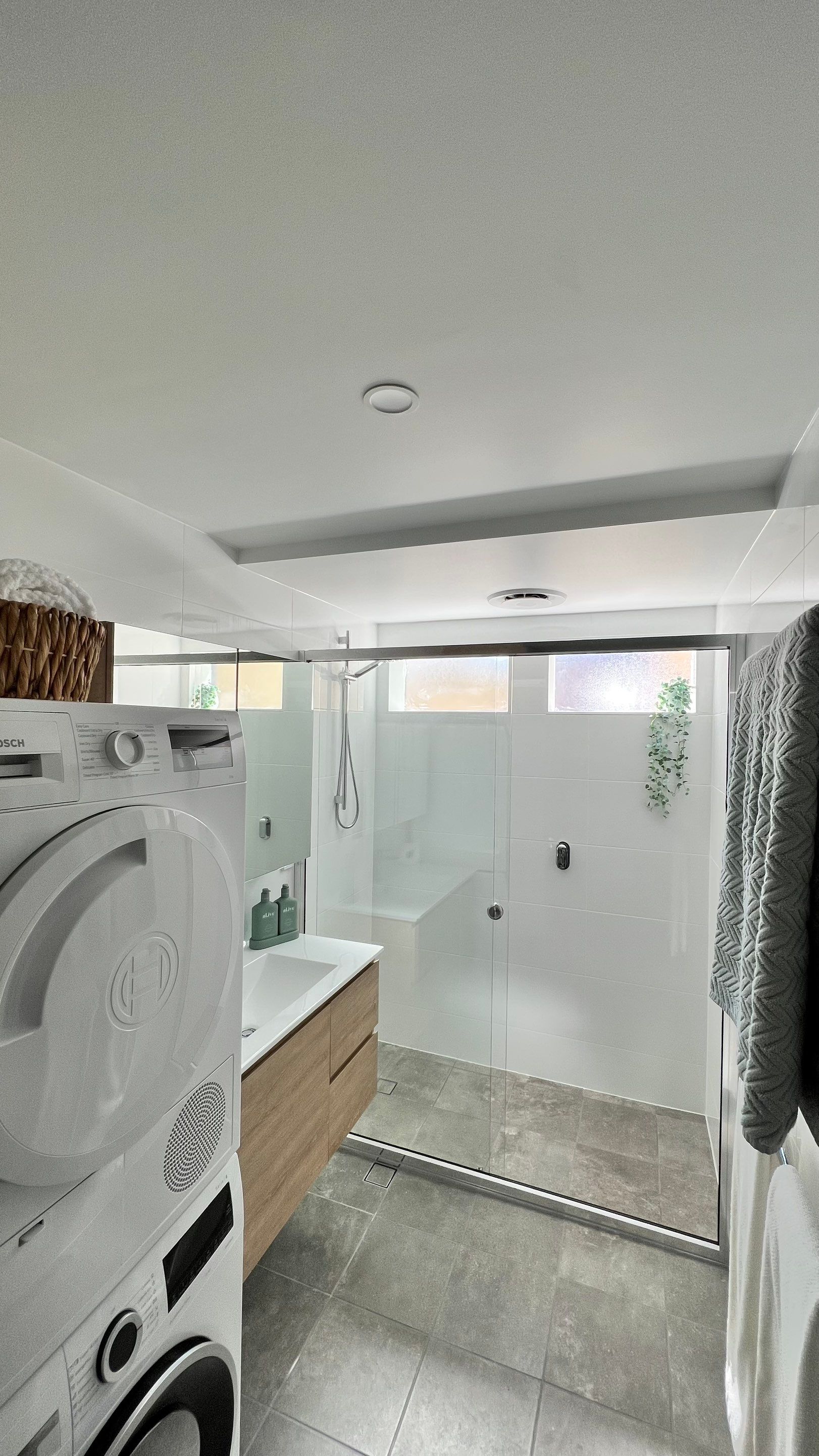 Bathroom/Laundry Renovation by Re-seal Bathrooms