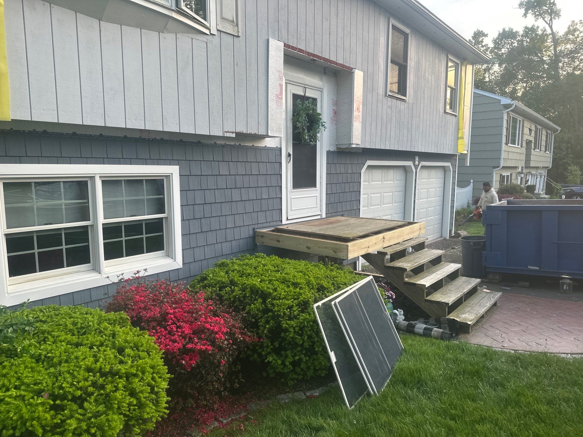 Siding Installation using Certainteed Cedar Impressions Straight Edge Perfection Shingles - D7 - Pacific Blue by A Plus Exterior