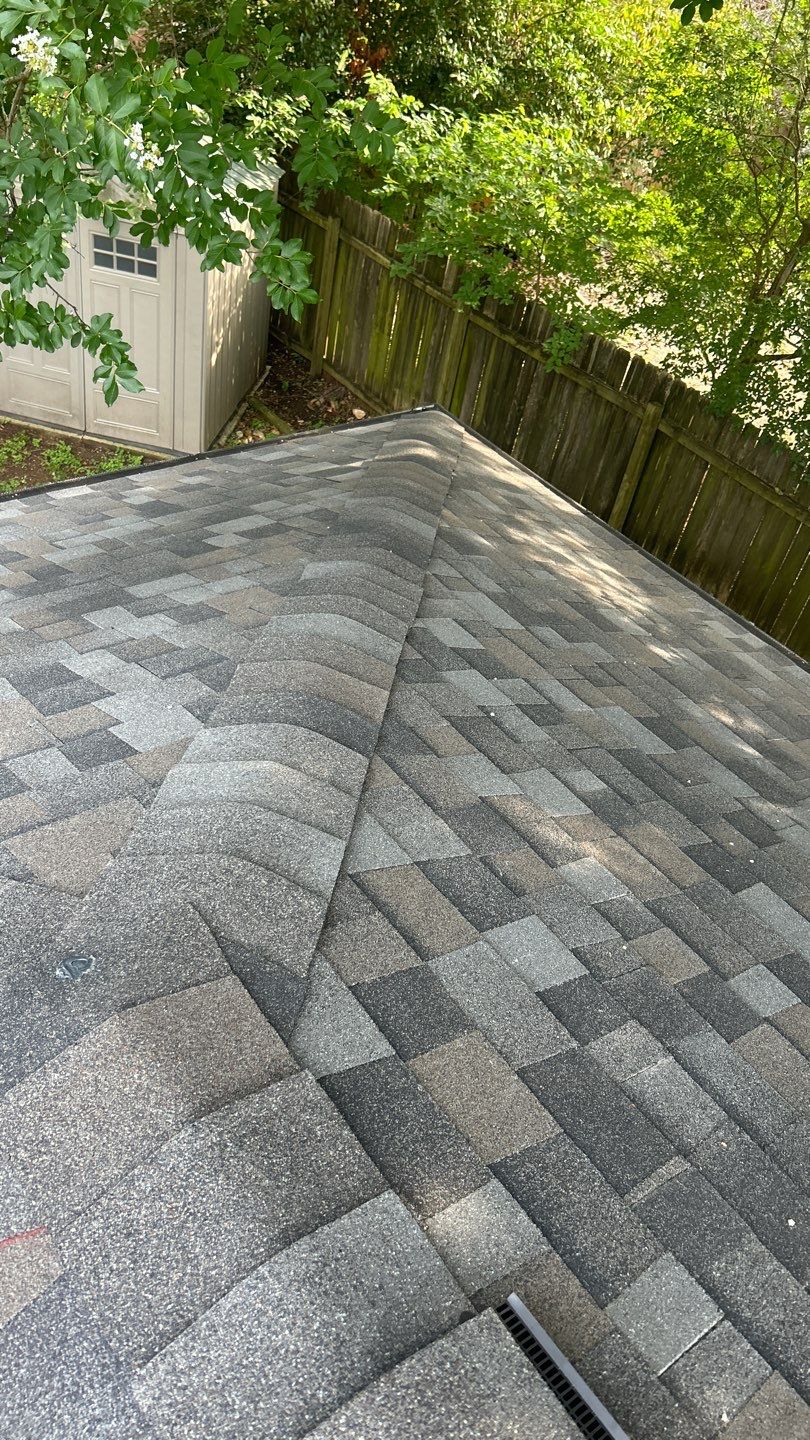 Williamsburg Gray - Owens Corning TruDefinition Duration by RoofsOnly.com