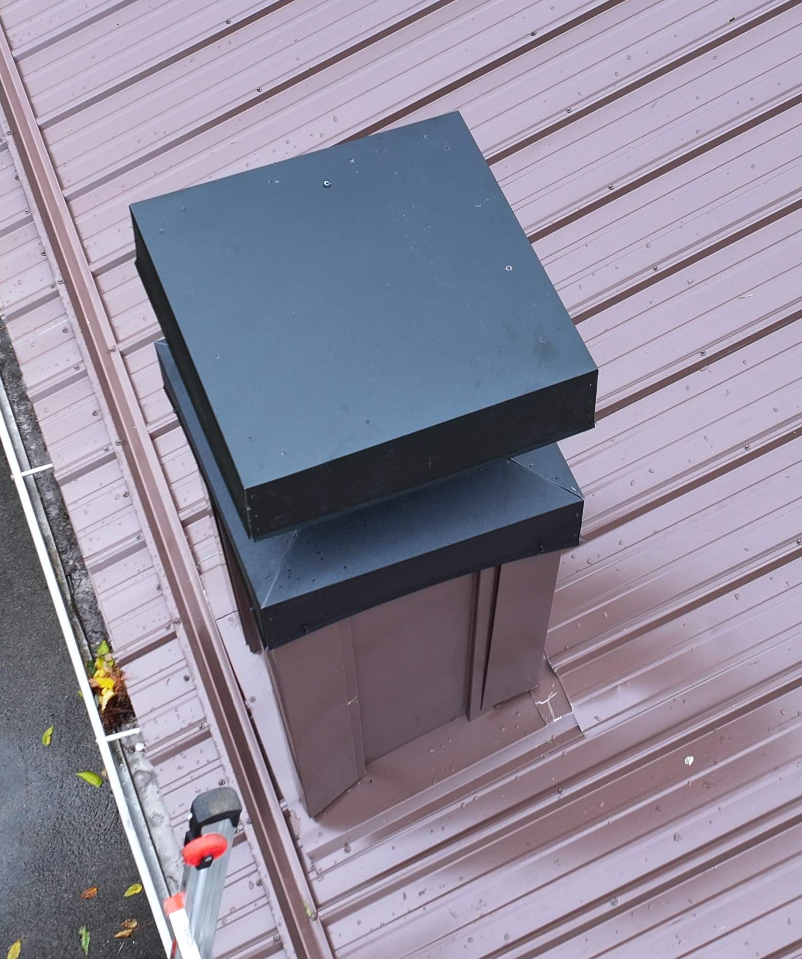 Goodson Residence  by Omnia Roofing