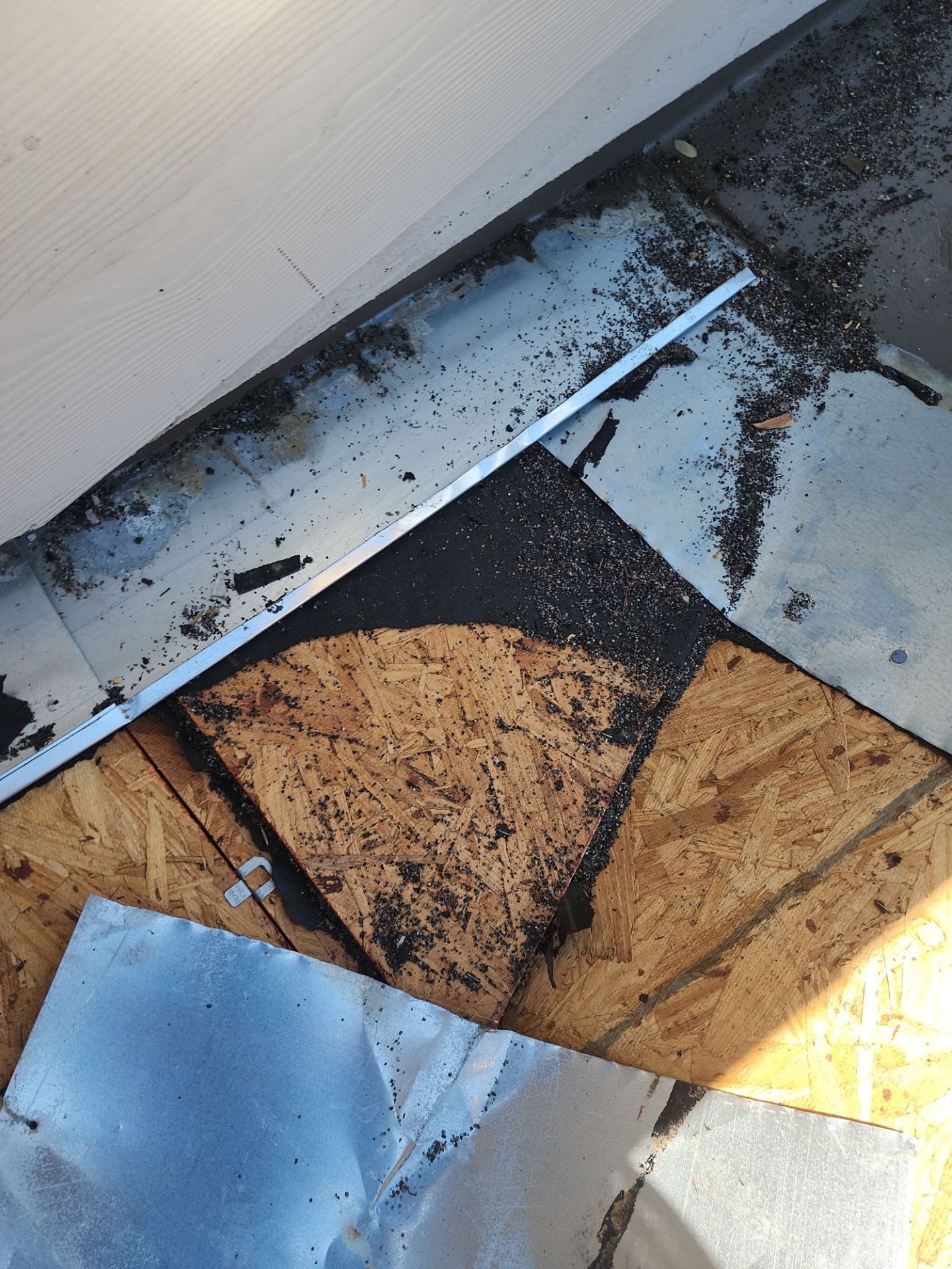 Hail Damage using Owen's Corning Duration (Lifetime) Shingles by Roof Repair Company