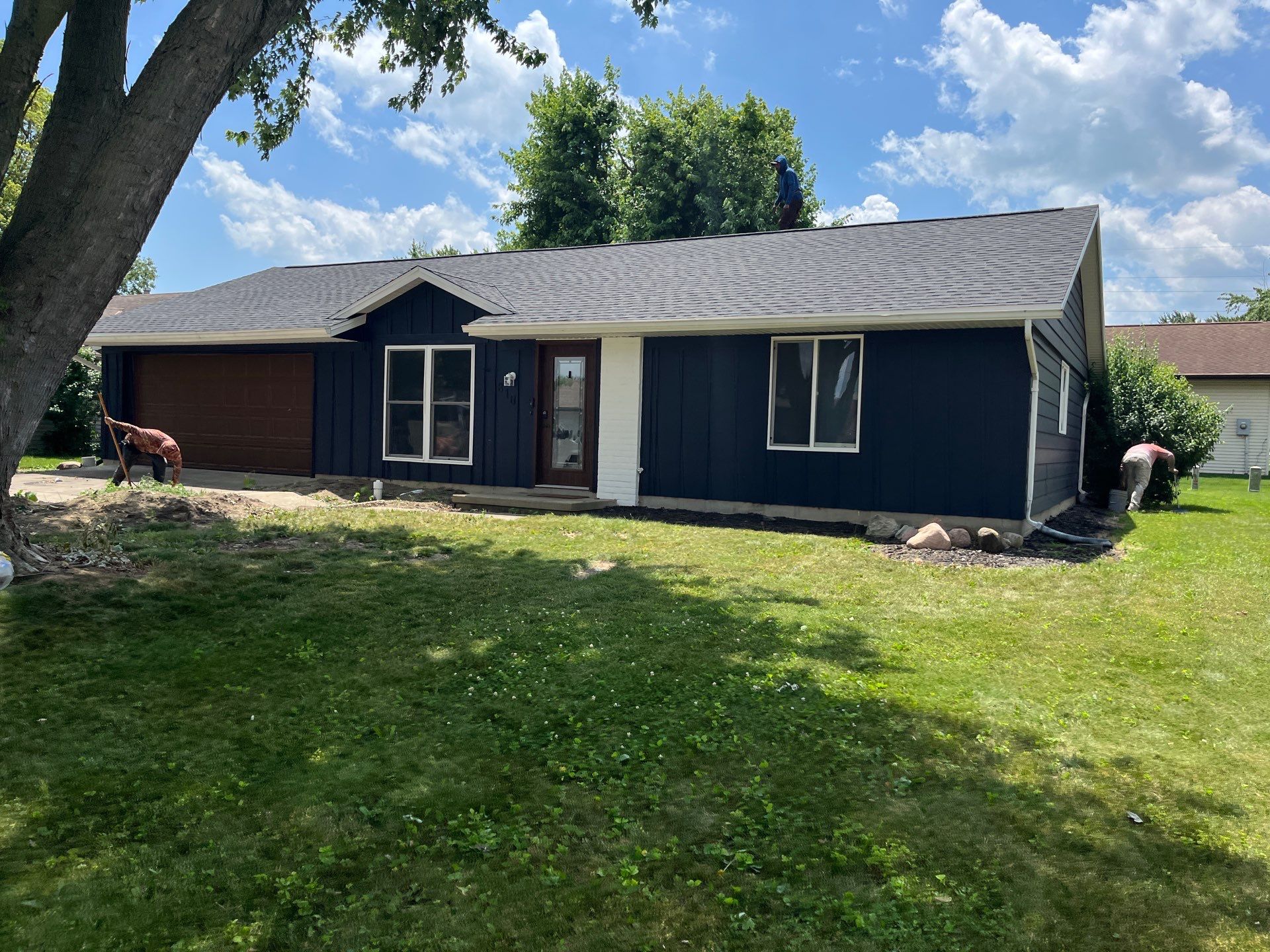 Residential Roofing Installation using GAF Timberline HDZ Charcoal by Nitro Roofing and Construction