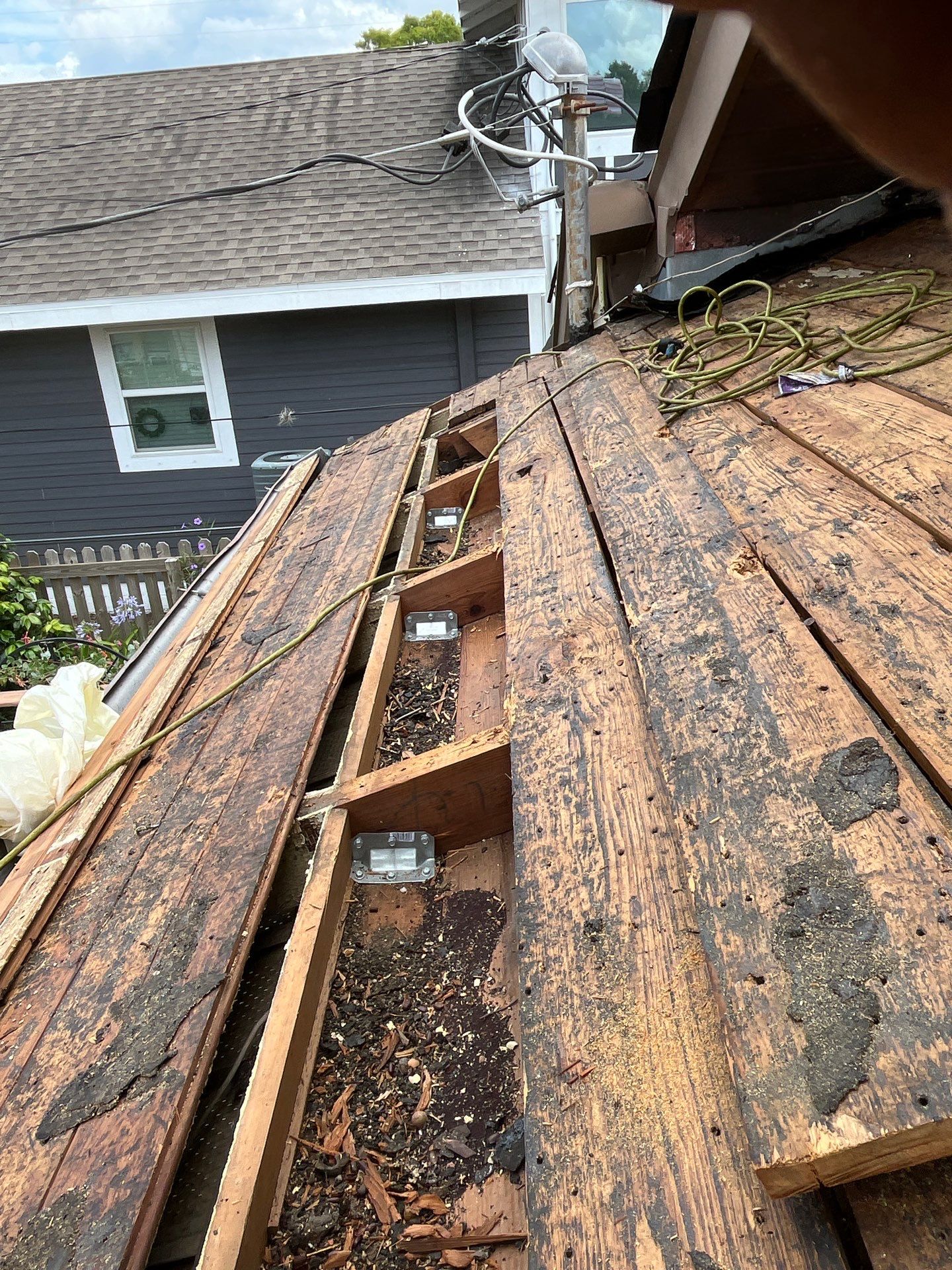 Project in St. Petersburg 33704 by Mitchell Roofing Company LLC 