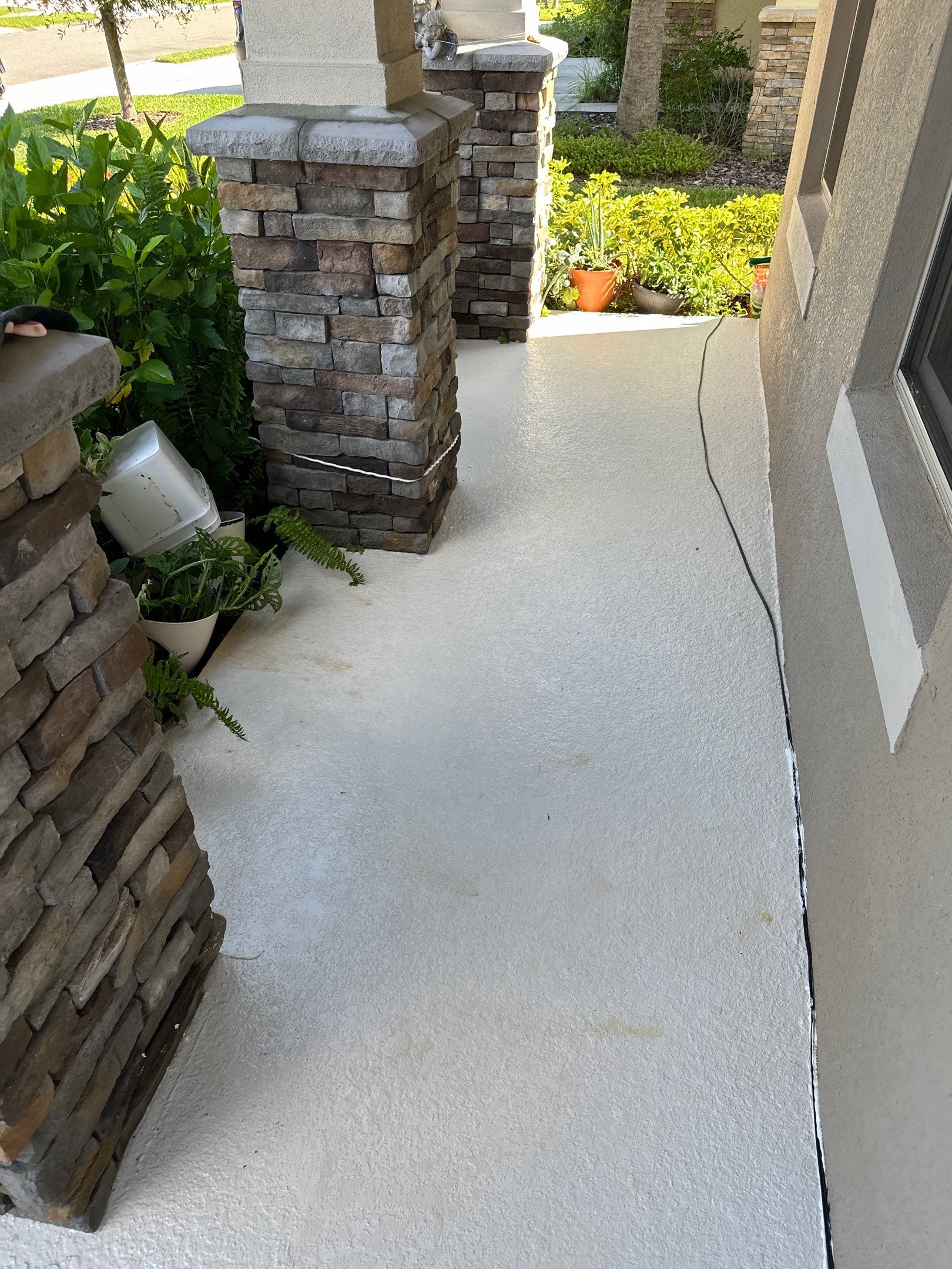 Driveway Cleaning in Palmetto, FL – Trevesta Community by Sunshine AquaWash