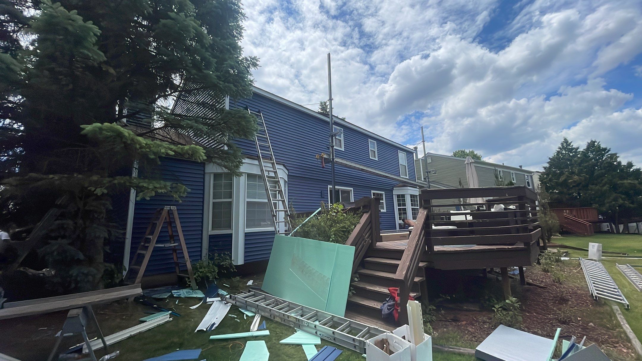 Siding Replacement using CertainTeed Restoration Classis D4 by 180 Contractors