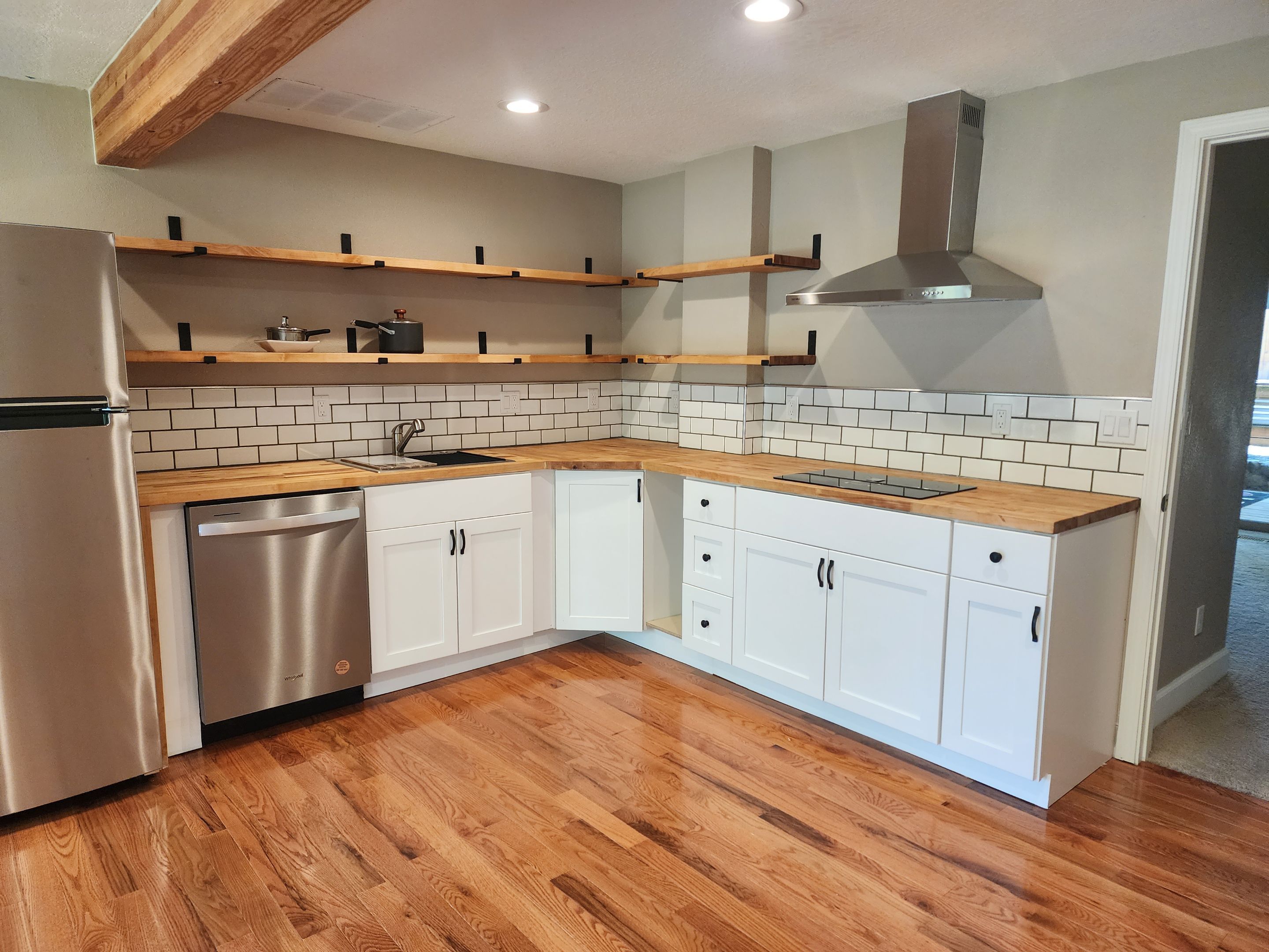 Large remodel by Hawthorne General Construction