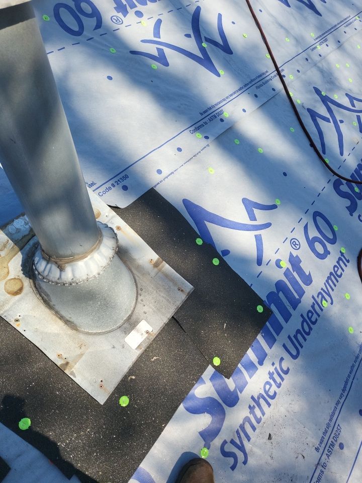 ATLAS PINNACLE COLOR: COASTAL GRANITE DRIP EDGE: BLACK by Eagle Eye Roofing