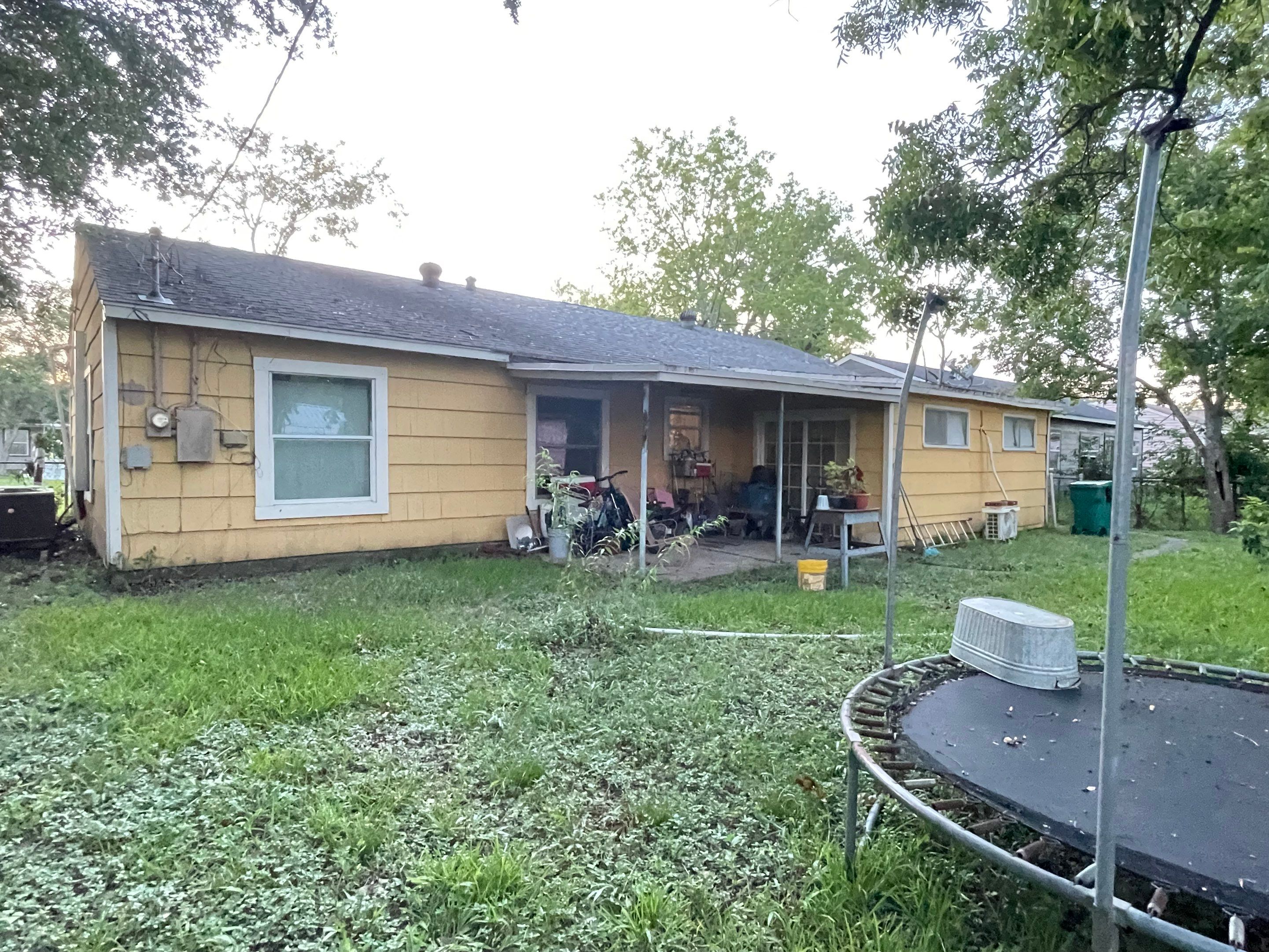 Residential Roofing Installation using Atlas Pinnacle® Pristine Pewter by CAP Roofing and Construction LLC