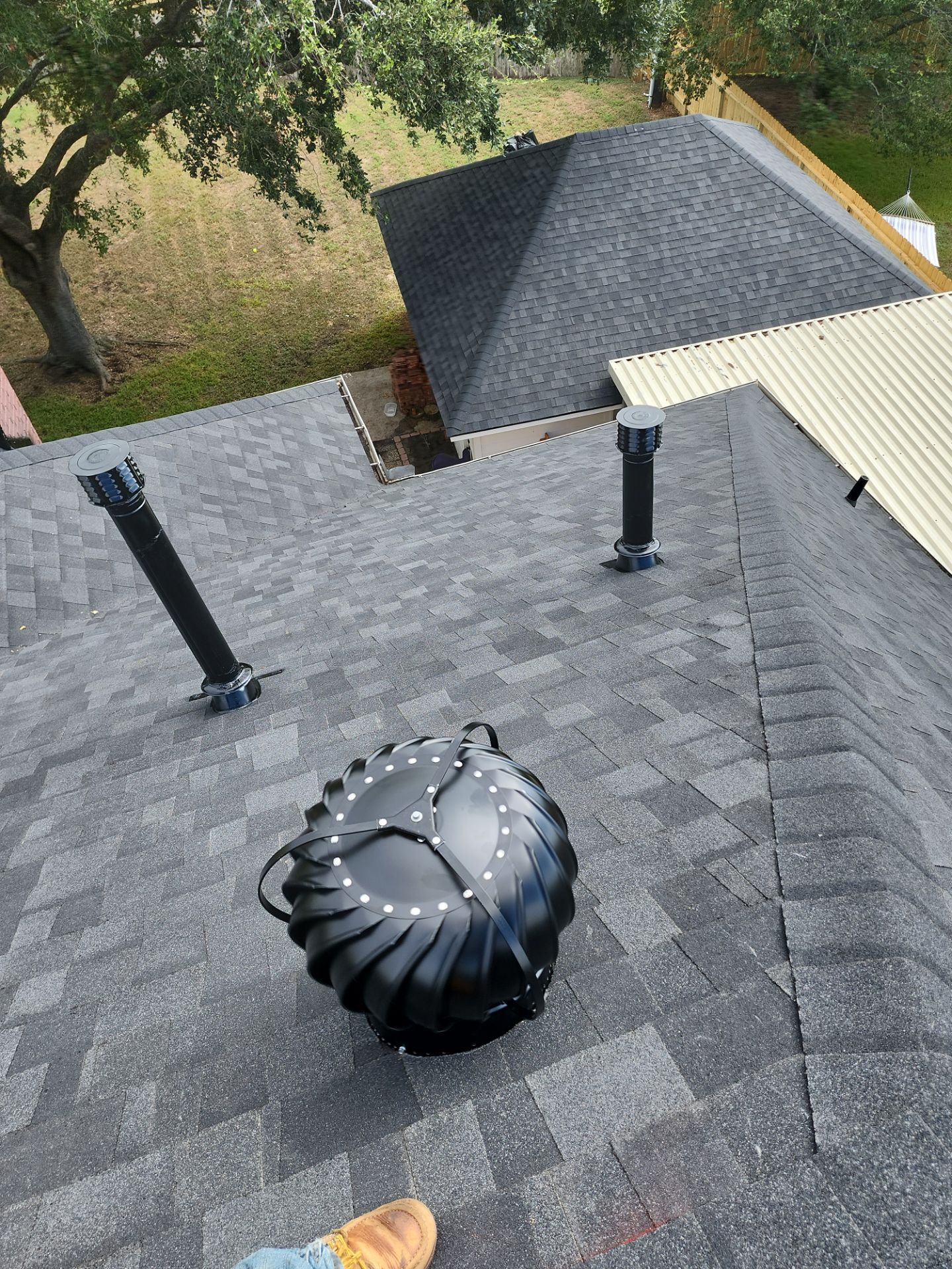 Residential Roofing Installation using Owen's Corning Duration (Lifetime) Shingles by Roof Repair Company