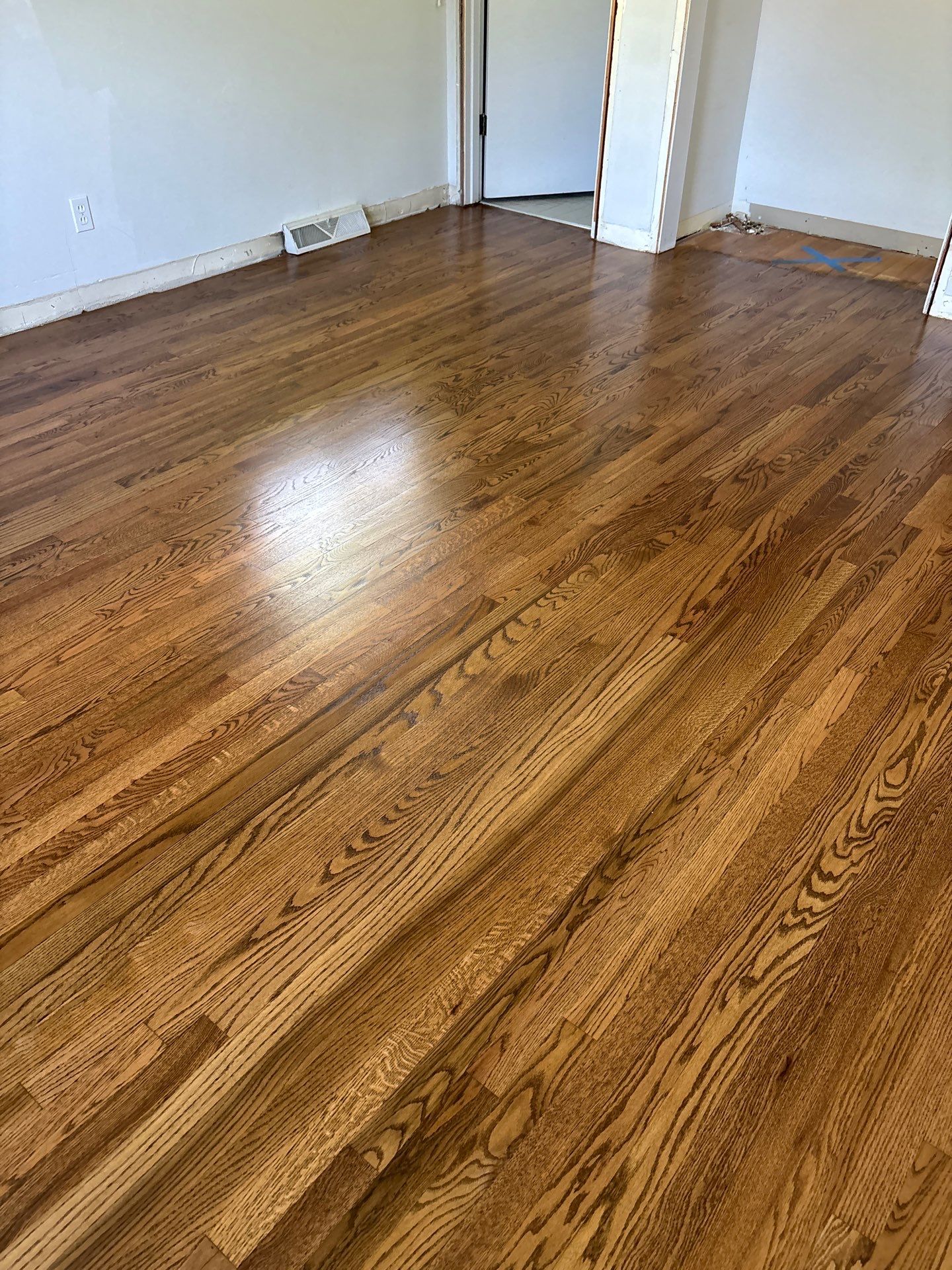 Red Oak Hardwood Floor Installation and Refinishing in Cincinnati by Footprints Floors Kentucky