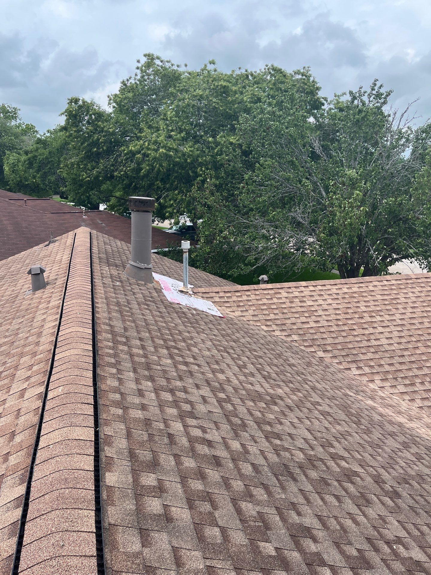 Hail Damage using Owen's Corning Duration (Lifetime) Shingles by Roof Repair Company