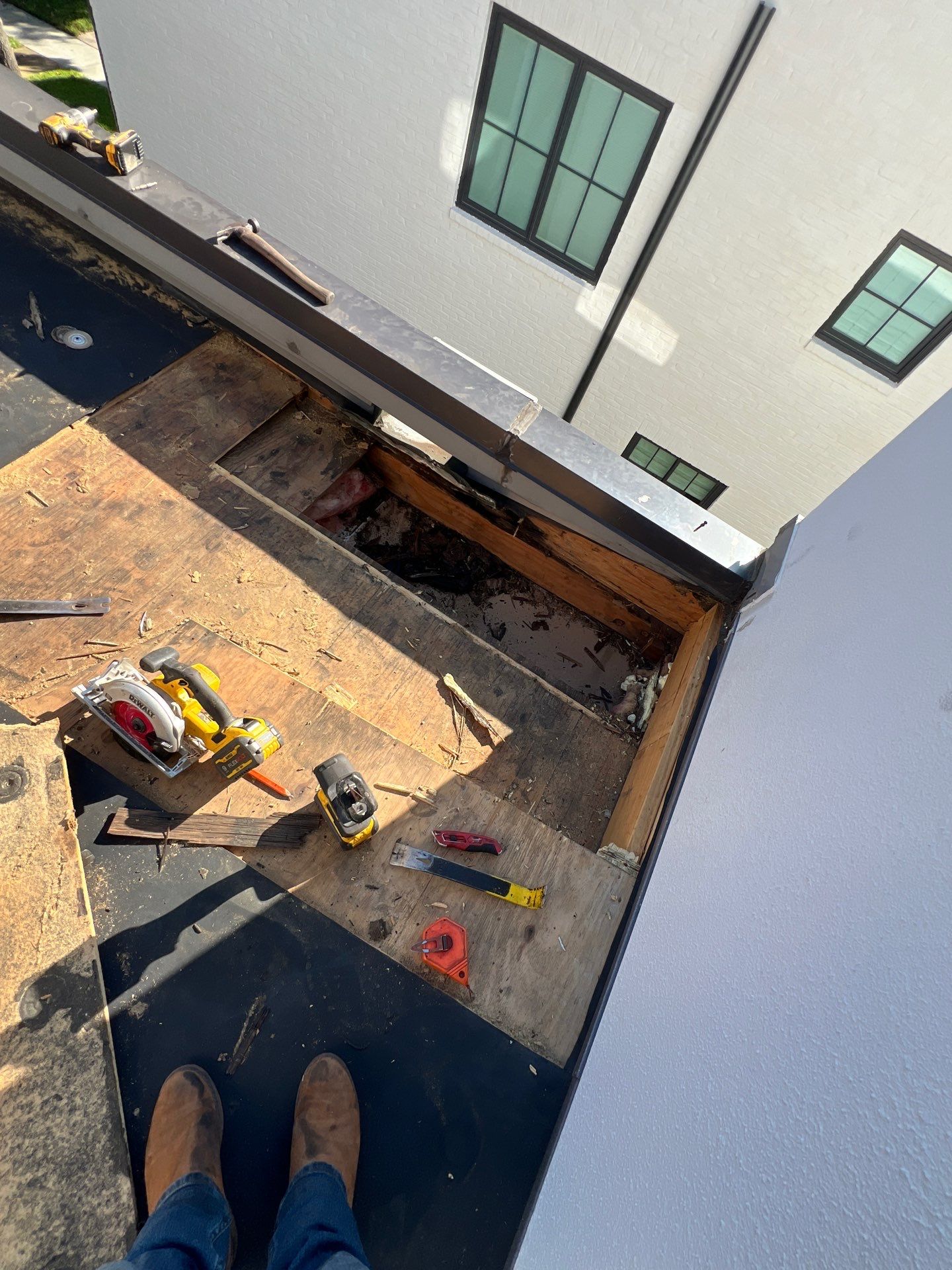 Residential Roofing Repair using Owen's Corning Duration (Lifetime) Shingles by Roof Repair Company