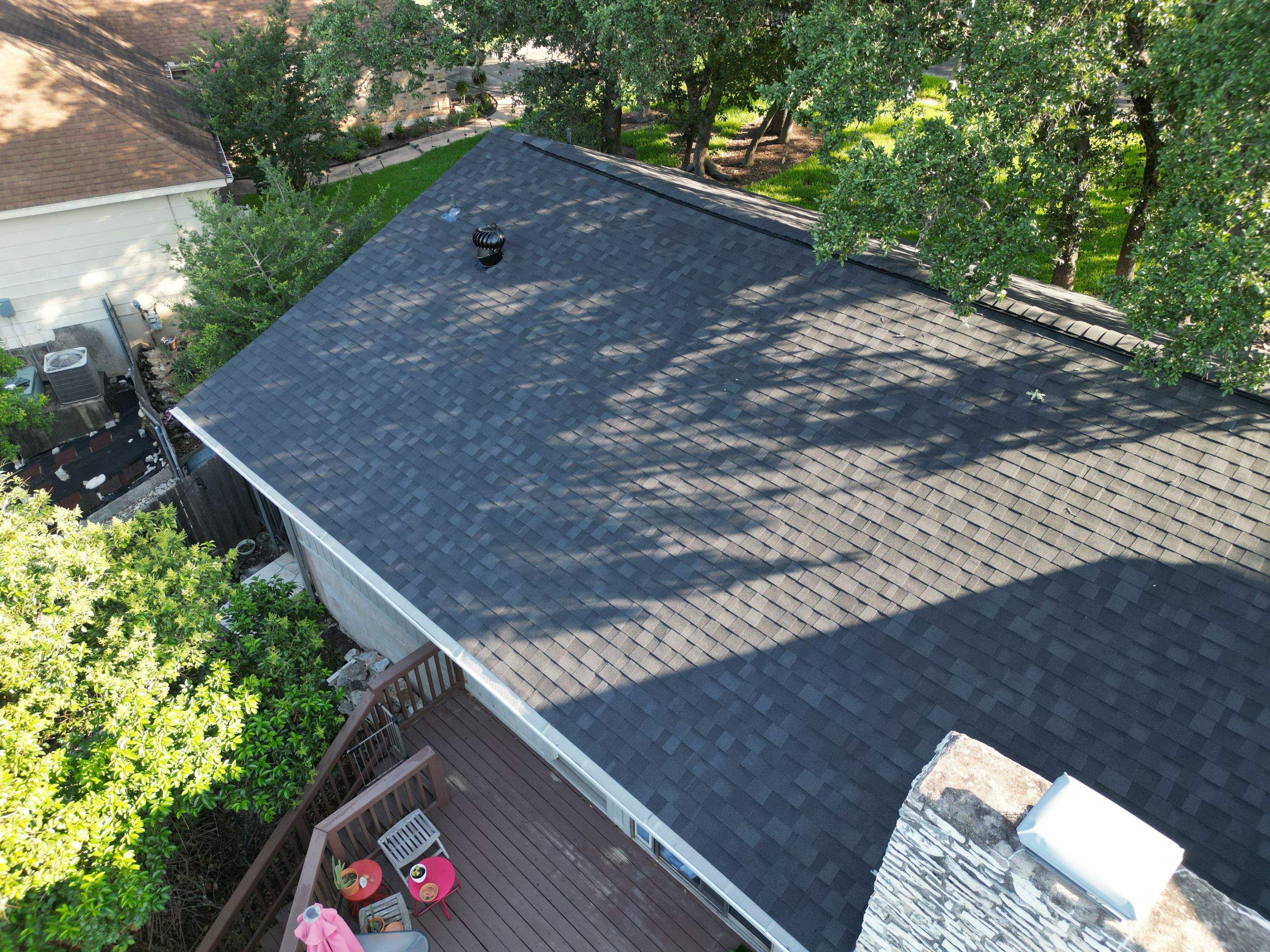 Onyx Black - Owens Corning TrueDefinition Duration by RoofsOnly.com
