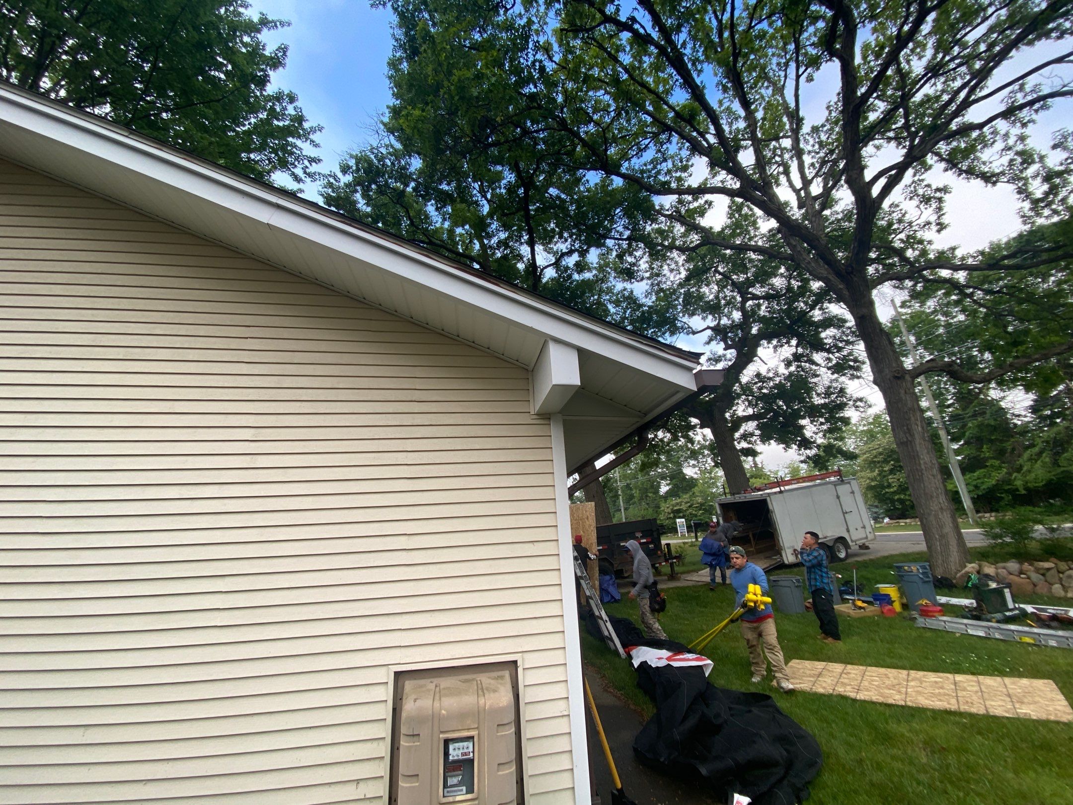 Roof Replacement using CertainTeed Landmark by 180 Contractors