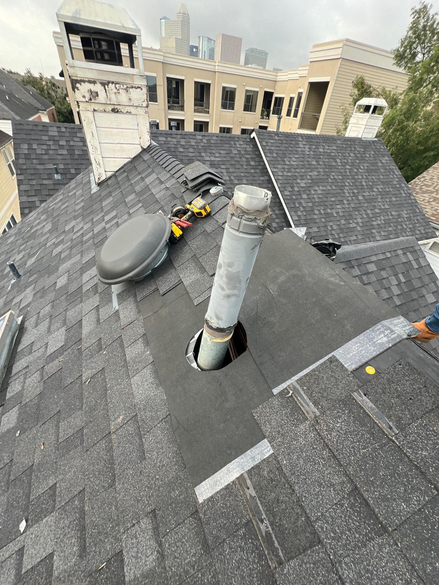 Residential Roofing Repair using Owen's Corning Duration (Lifetime) Shingles by Roof Repair Company
