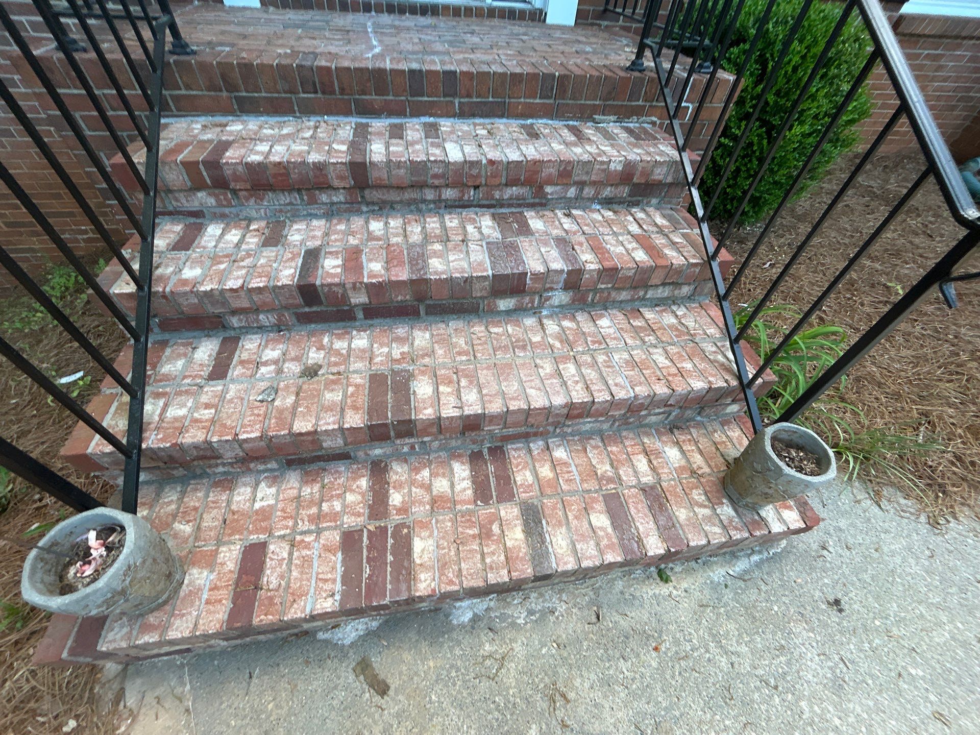 Whole-Home Renovation and Retaining Wall Restoration in Suwanee by RENOMAXIT, LLC