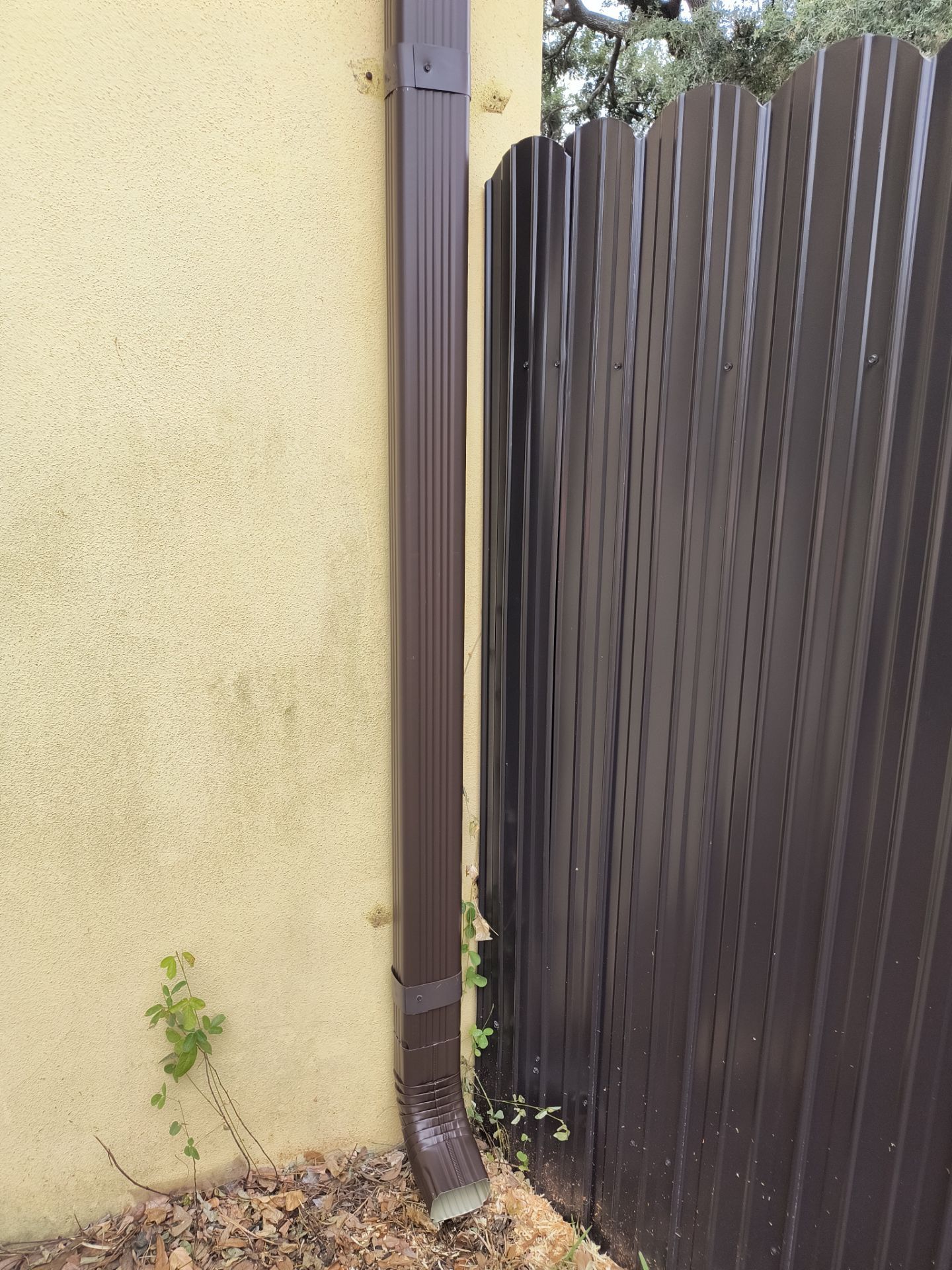 Musket Brown 6-Inch Gutters in Tampa FL by Gutter Professors