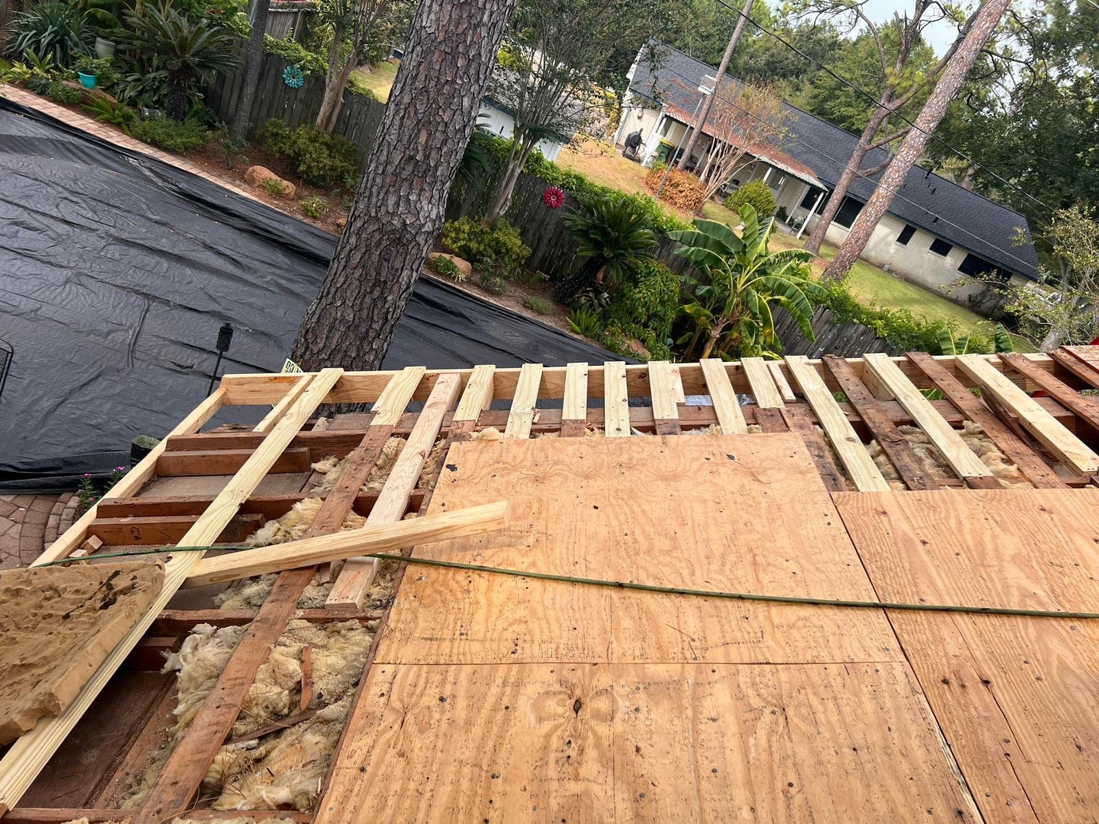 Residential Roofing Installation using Owen's Corning Duration (Lifetime) Shingles by Roof Repair Company