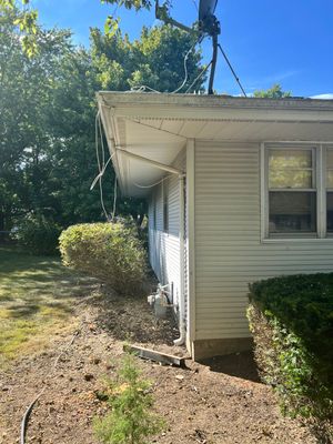 Completed gutter protection installation in Morris, IL 60450