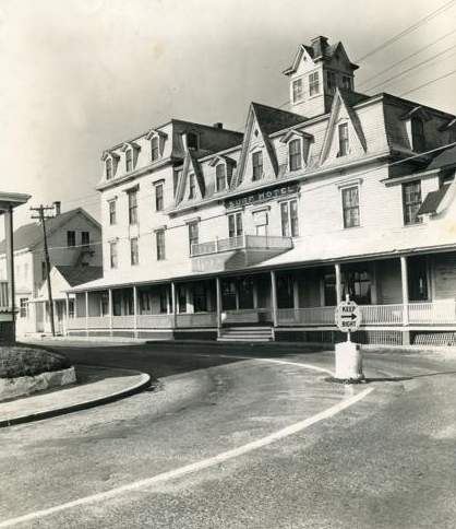 Block Island Beach House Hotel (The Surf) - Roof Restoration by Rinaldi Brothers