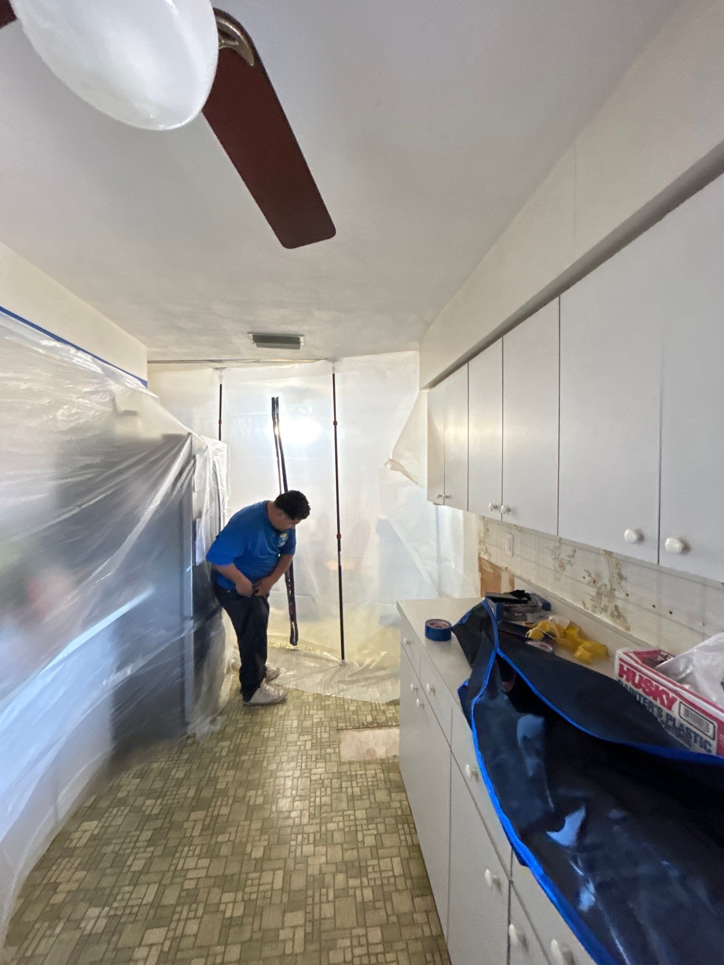 Mold Removal In Bradenton FL  by Ampm Restoration Services 