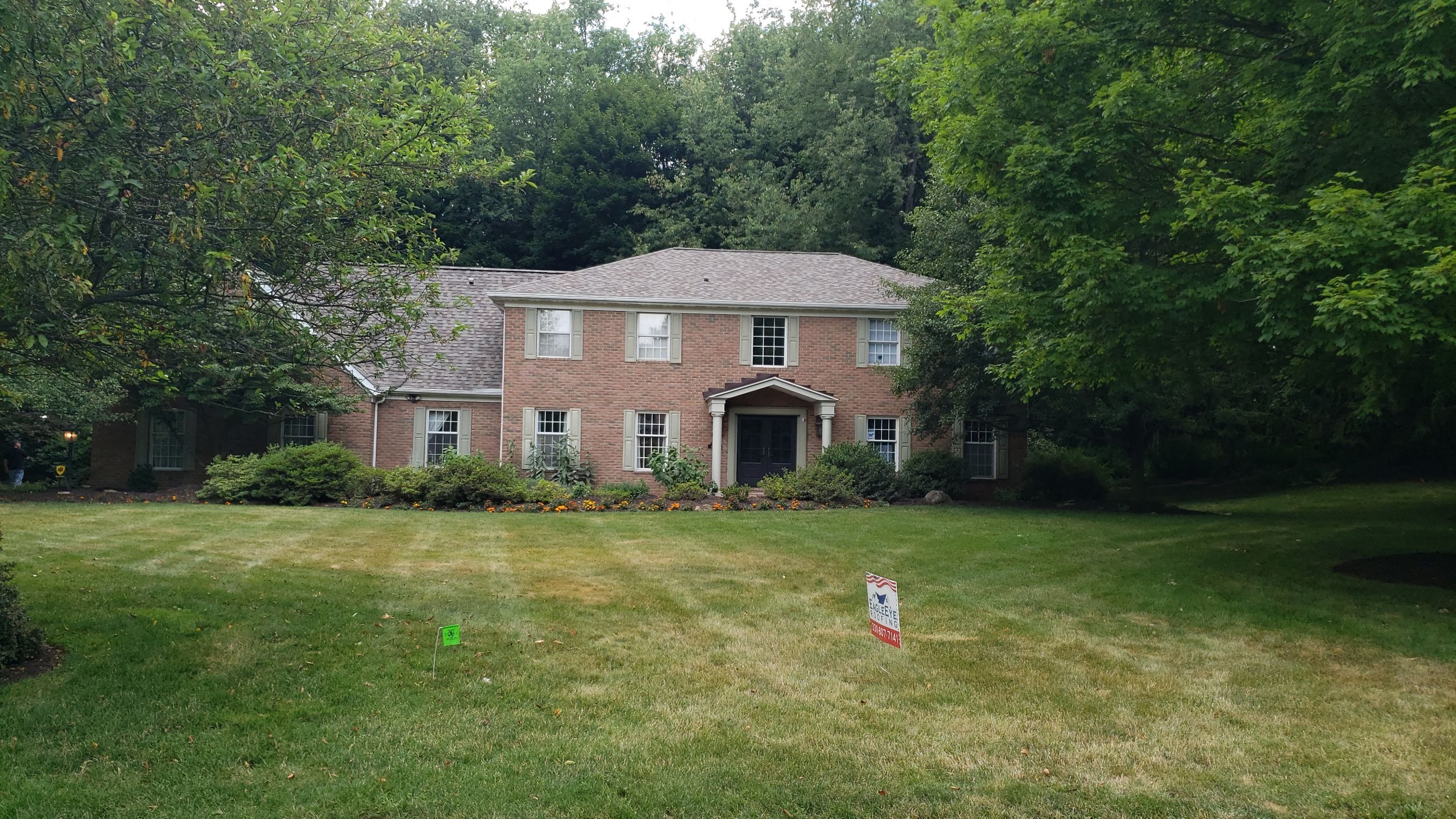 Brand: Atlas Pinnacle Color:  Majestic Shak Drip Edge: White by Eagle Eye Roofing