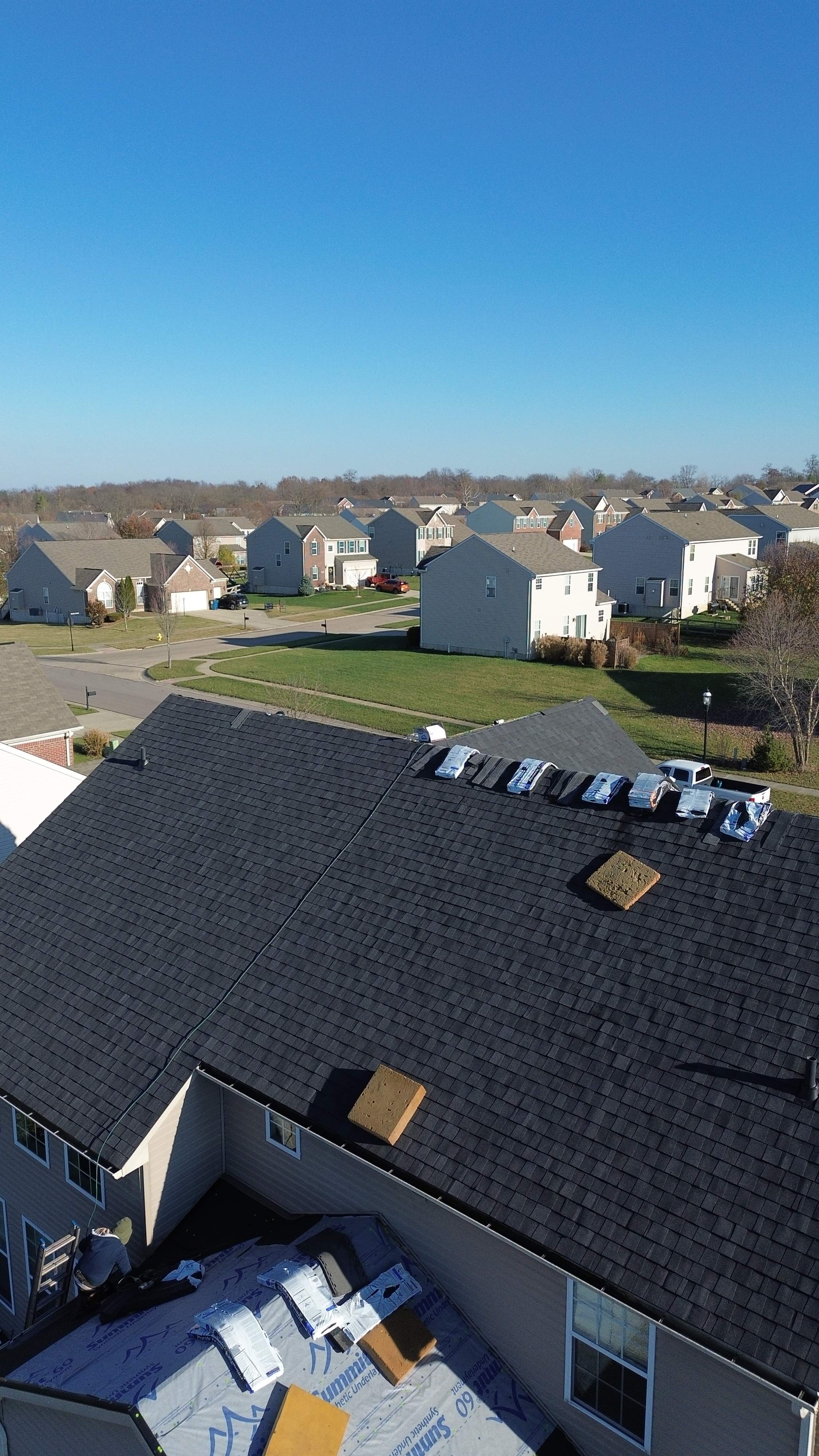 Liberty Township - Pristine Black by Tamlin Roofing