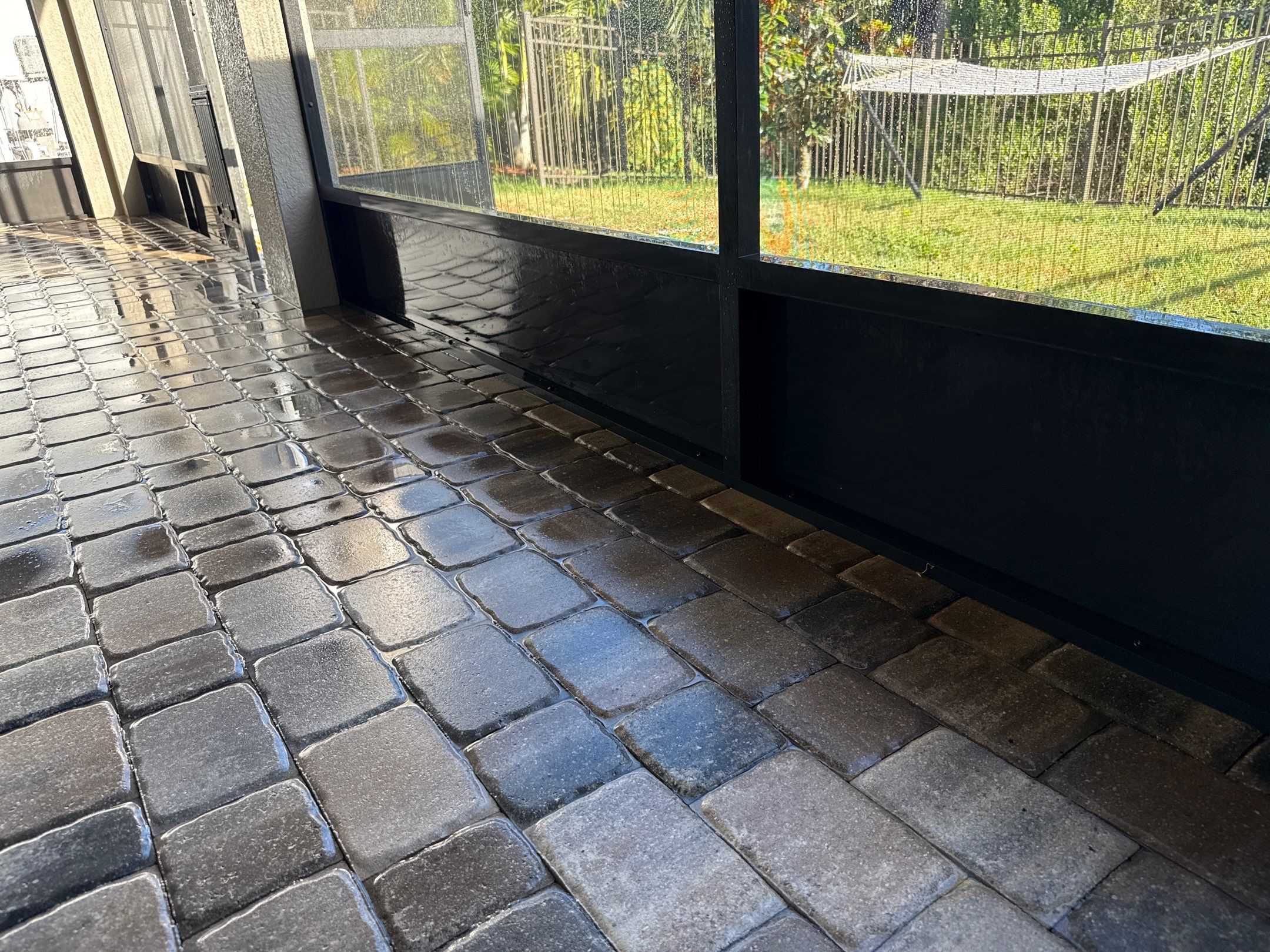 Lanai Patio, Paver & Screen Cleaning in Trevesta – Palmetto, FL 34221 by Sunshine AquaWash