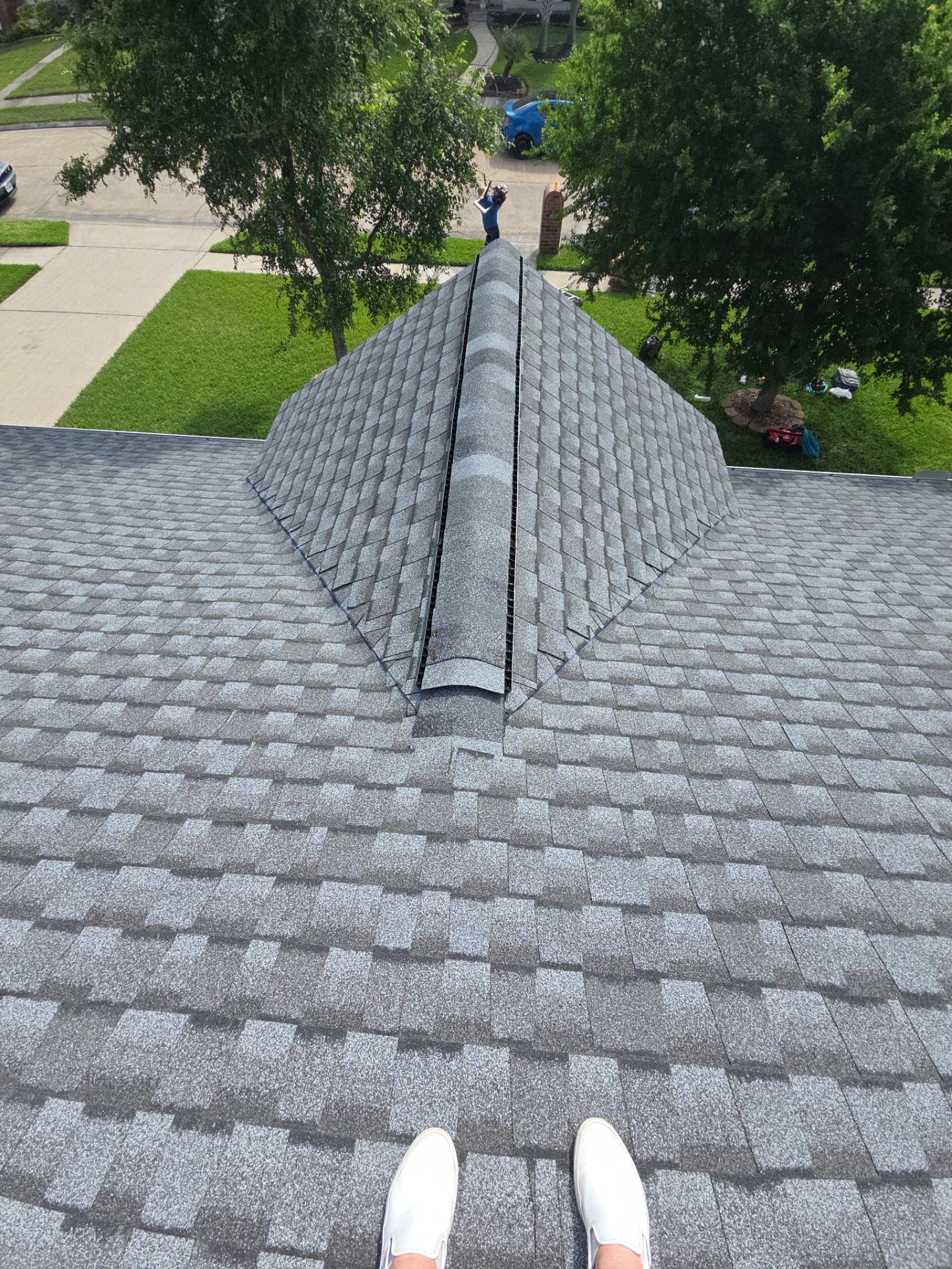 GAF UHDZ - Pewter Gray by Elite Roofing LLC