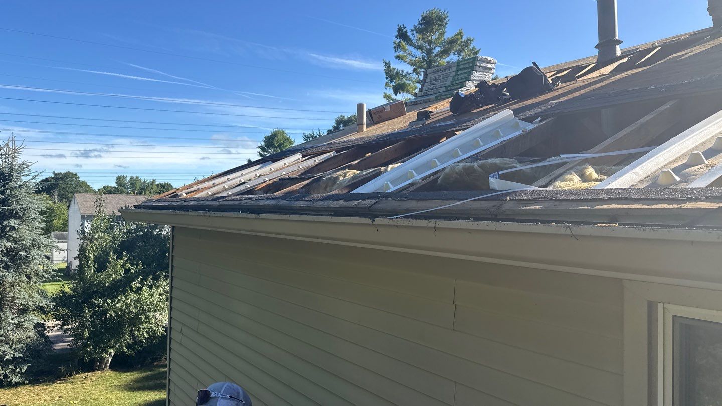 Roof Replacement using Malarkey Legacy Natural Wood by 180 Contractors