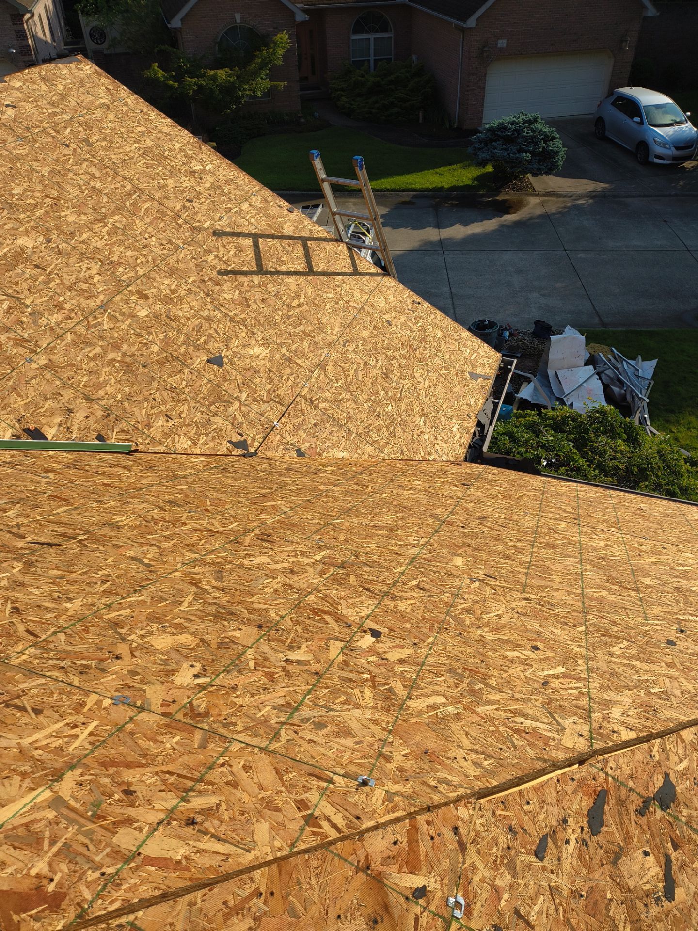 Residential Roofing Installation using GAF Timberline HDZ Shakewood by Rainstoppers Roofing