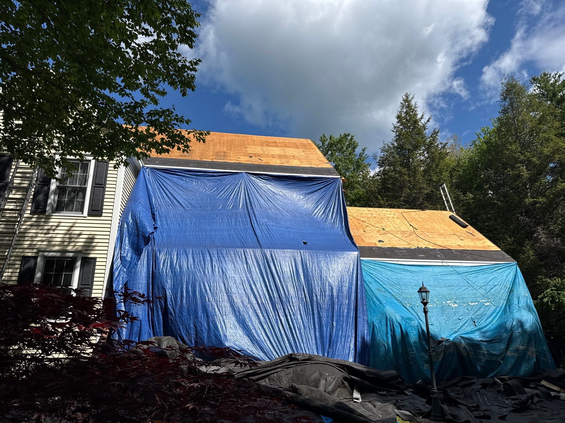 Complete Asphalt Shingle Roof Replacement for Brentwood NH Residence by Compass exteriors